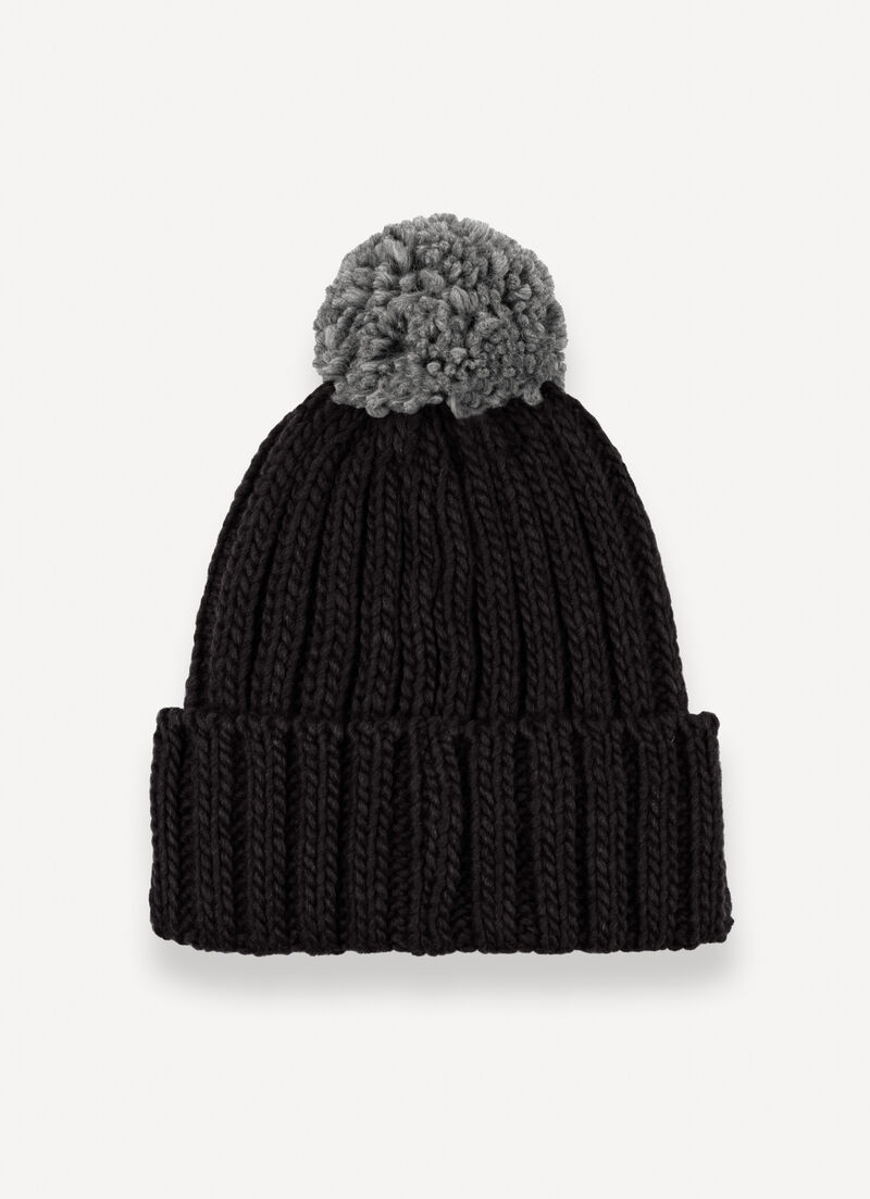 Unisex rib-knit hat with pom-pom