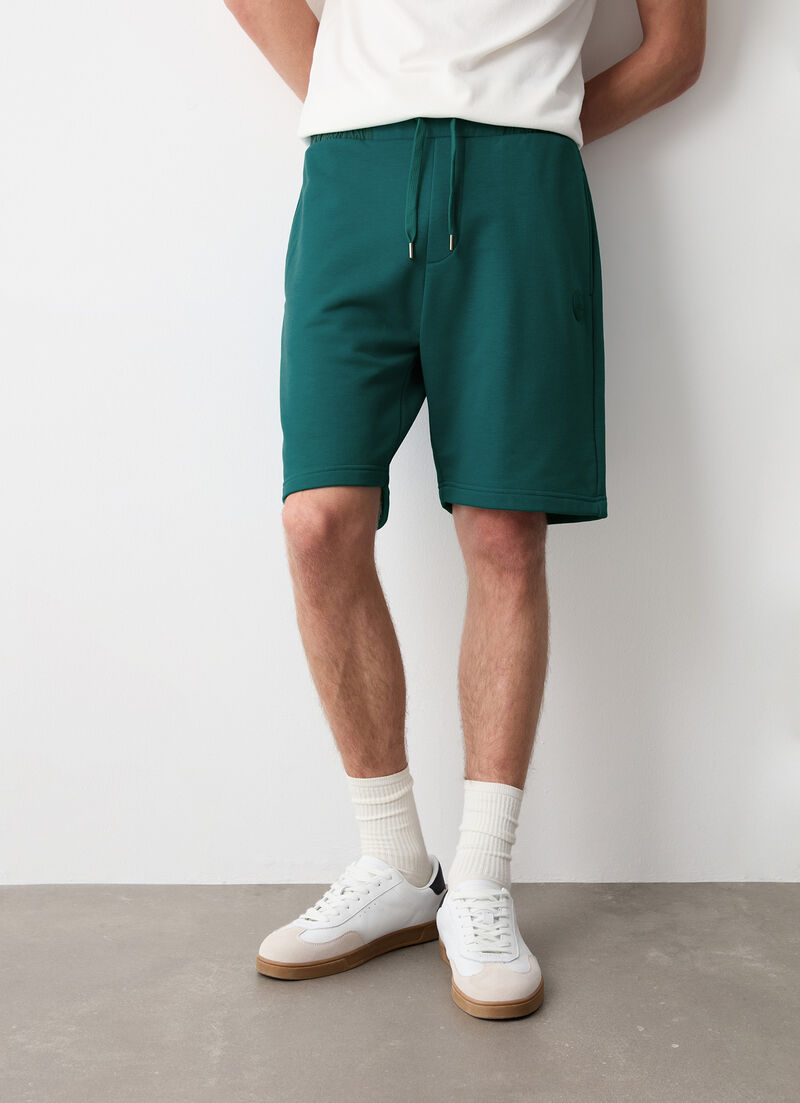 Fleece shorts with nylon details