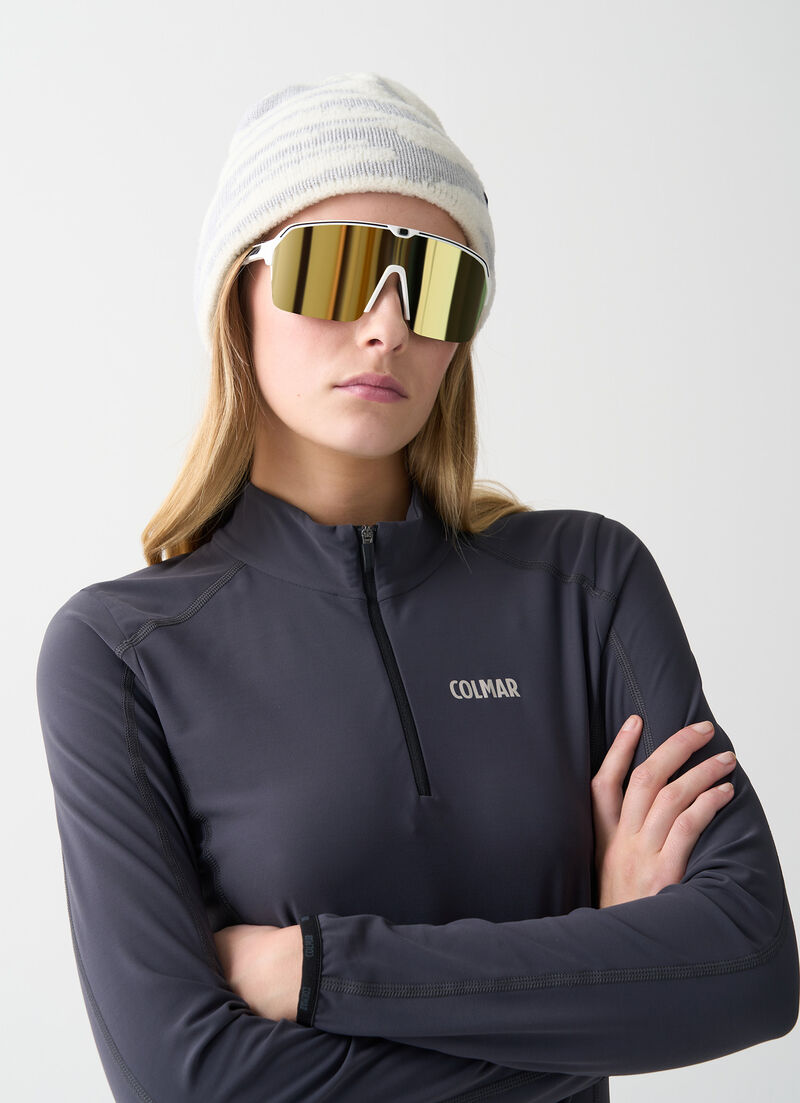 Thermal stretch ski jumper with half-zip