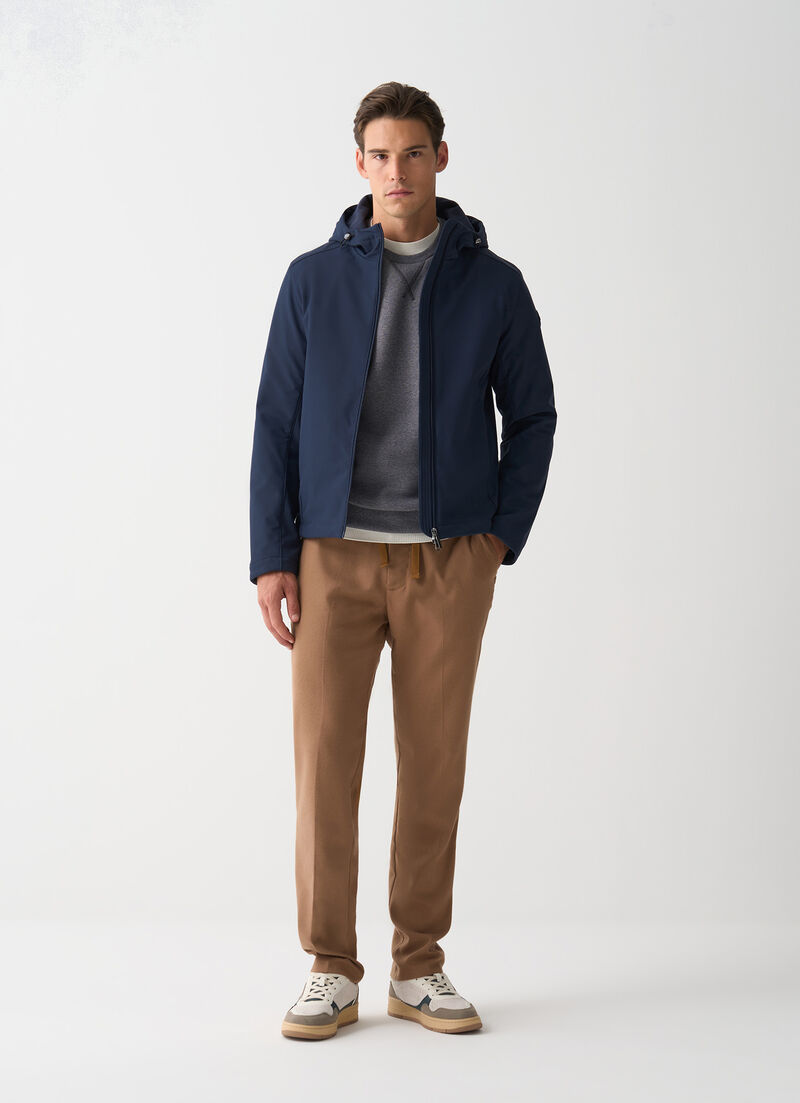 Autumn-weight softshell jacket