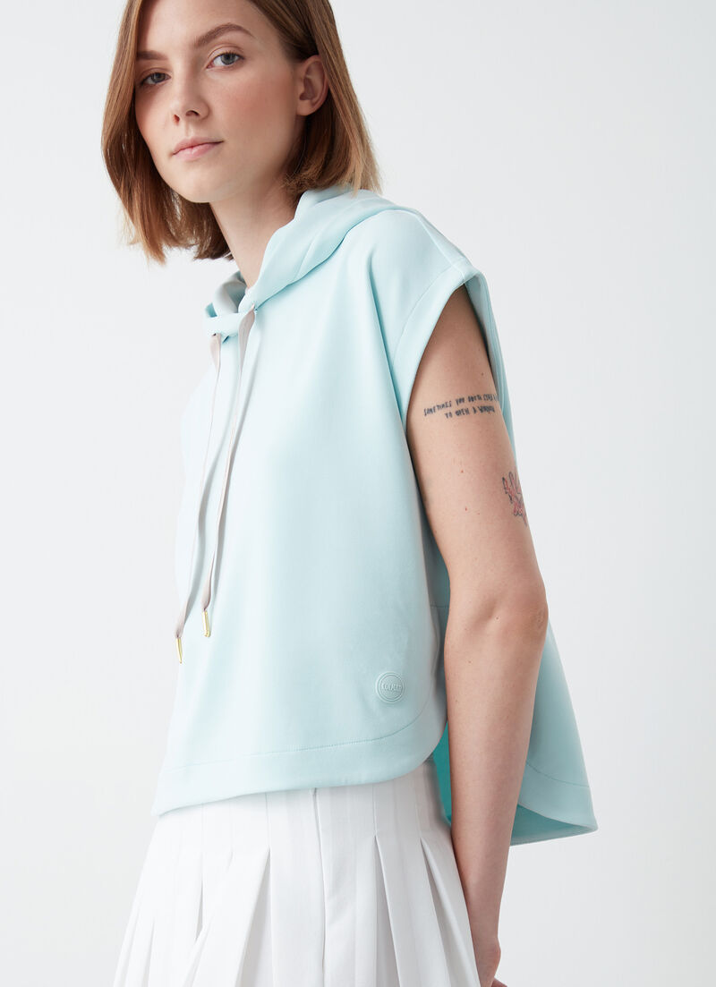 Sleeveless sweatshirt