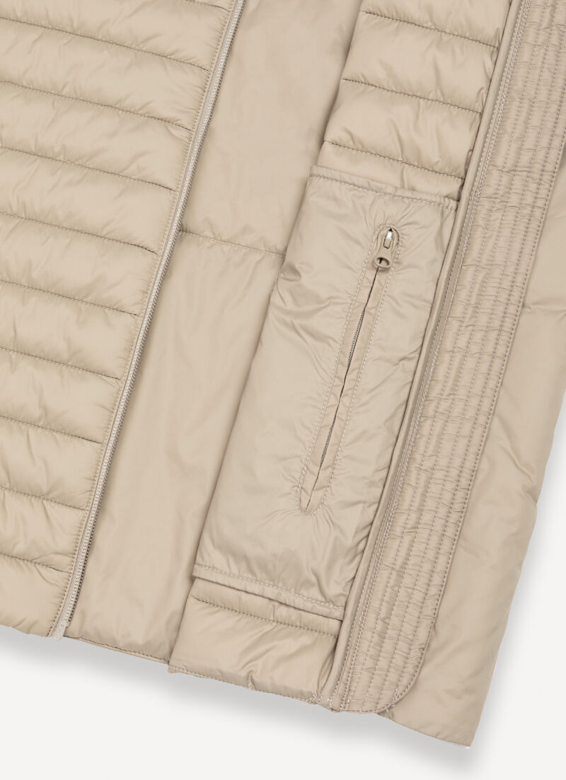 Ultra-lightweight vest