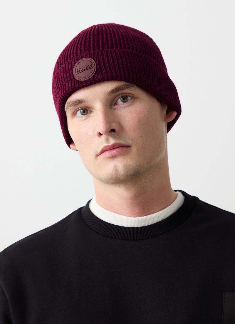 Unisex hat in 100% merino wool