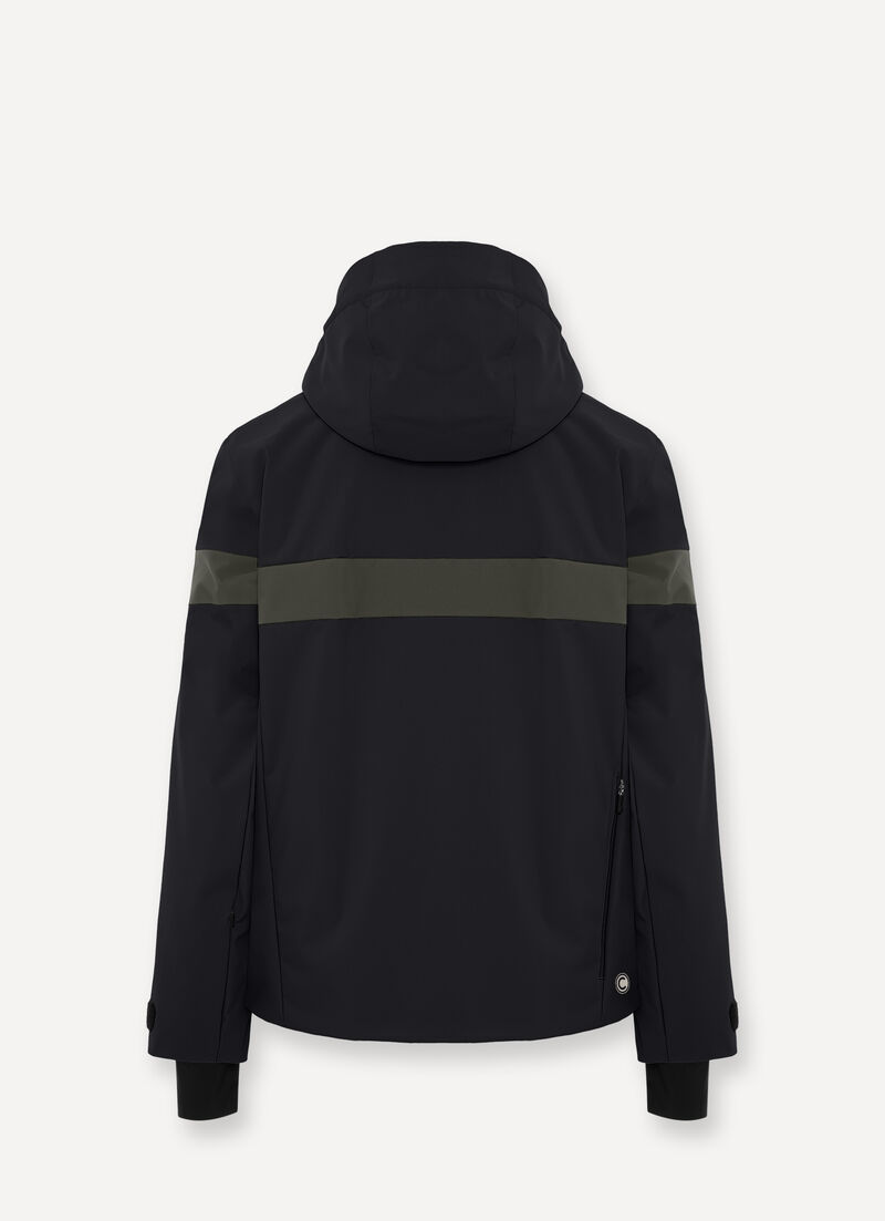 Ski jacket with two-tone insert