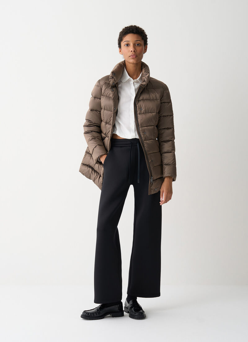 Long fitted down jacket