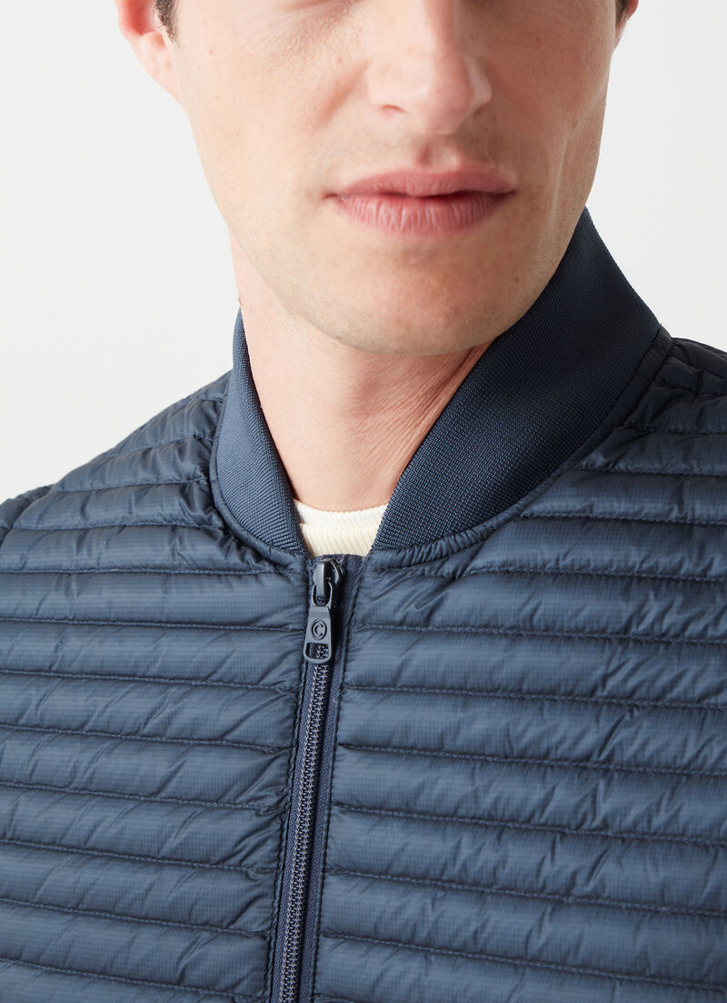 Ultra-light glossy gilet