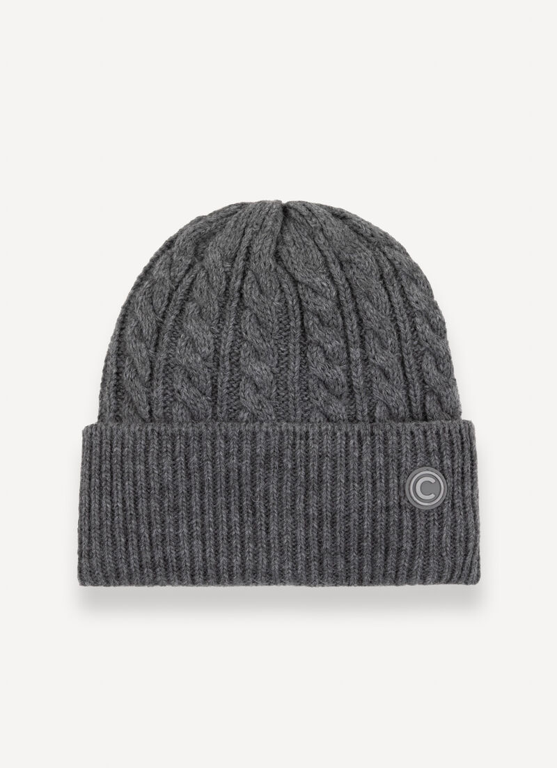 Unisex cable-knit hat