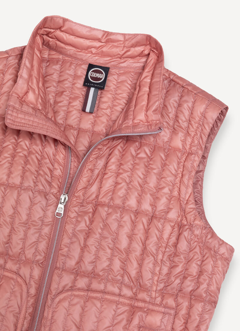 Ultra-light shiny waistcoat