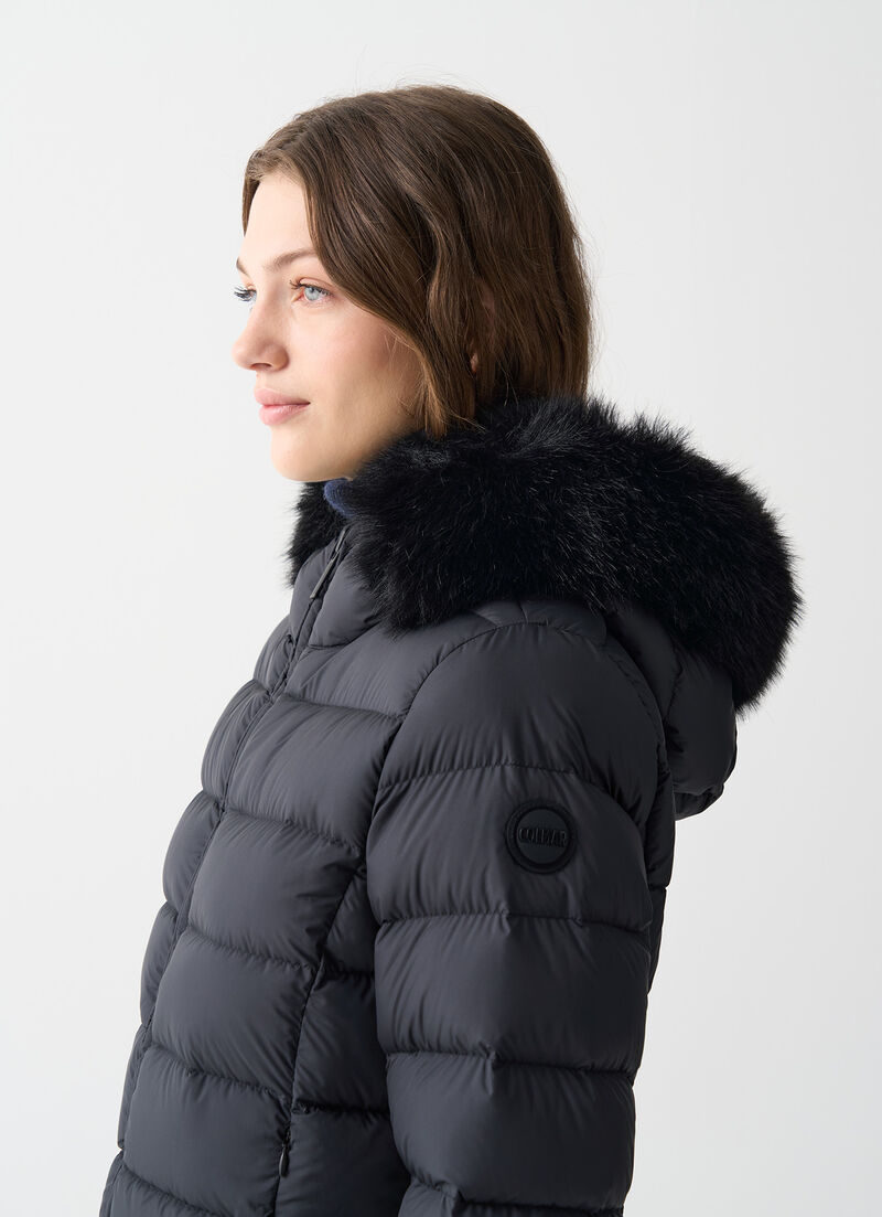 Opaque down jacket with faux fur