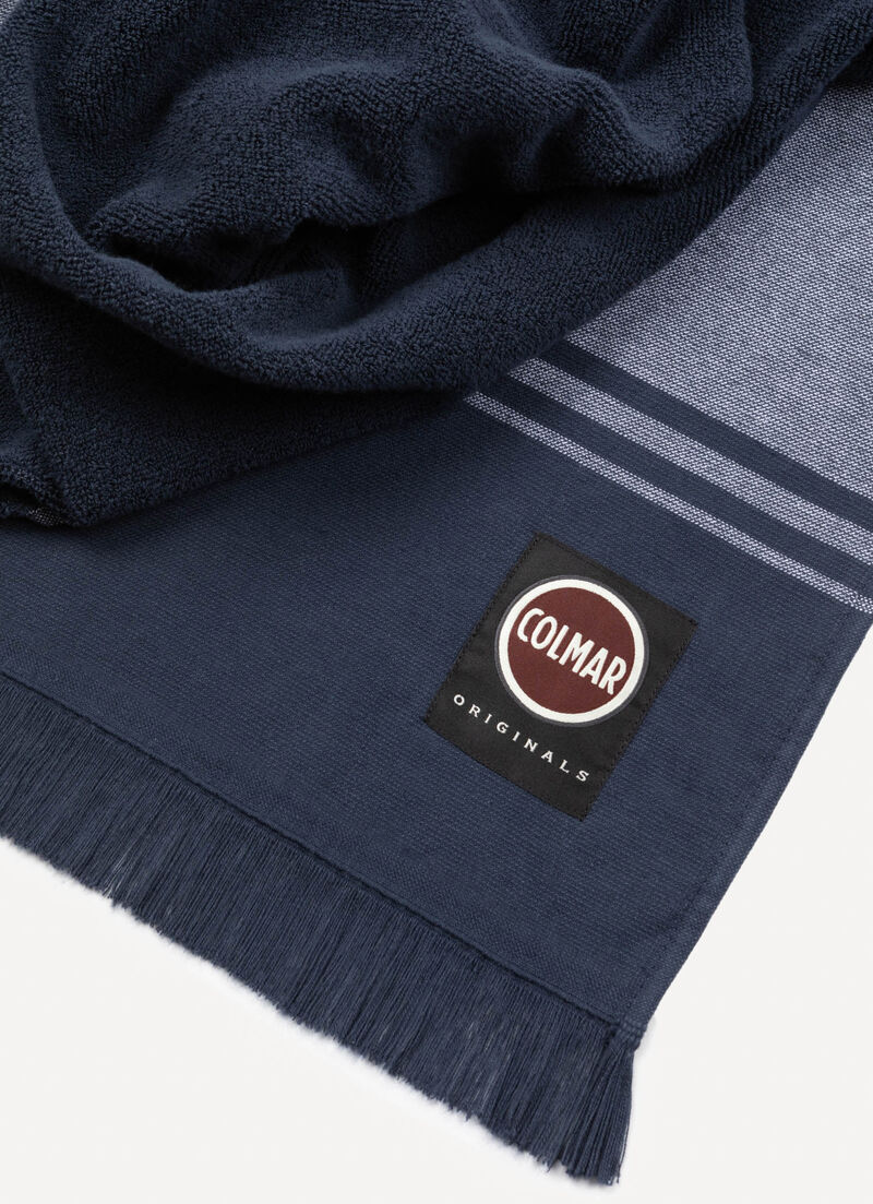 Lightweight beach towel