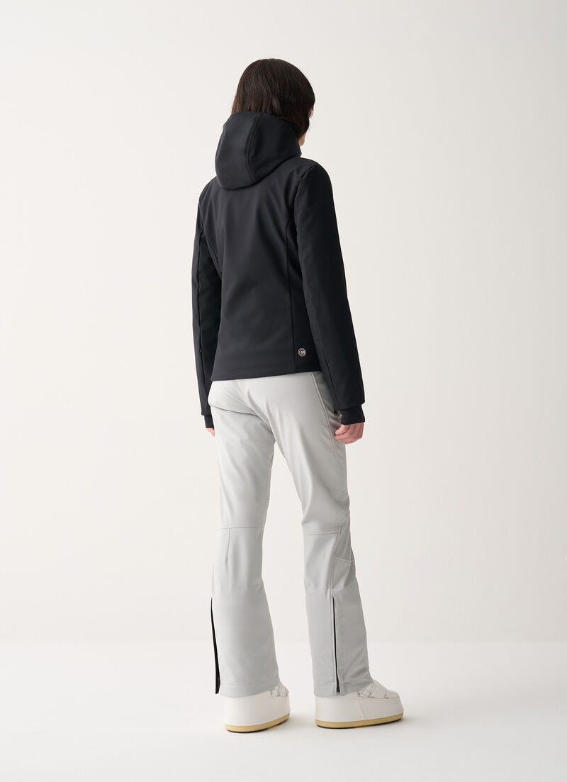 Essential softshell jacket