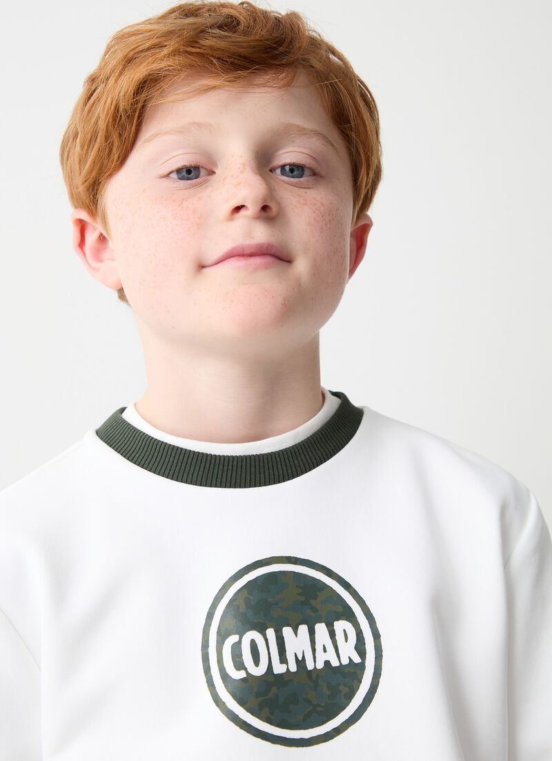 Sweatshirt with camouflage logo
