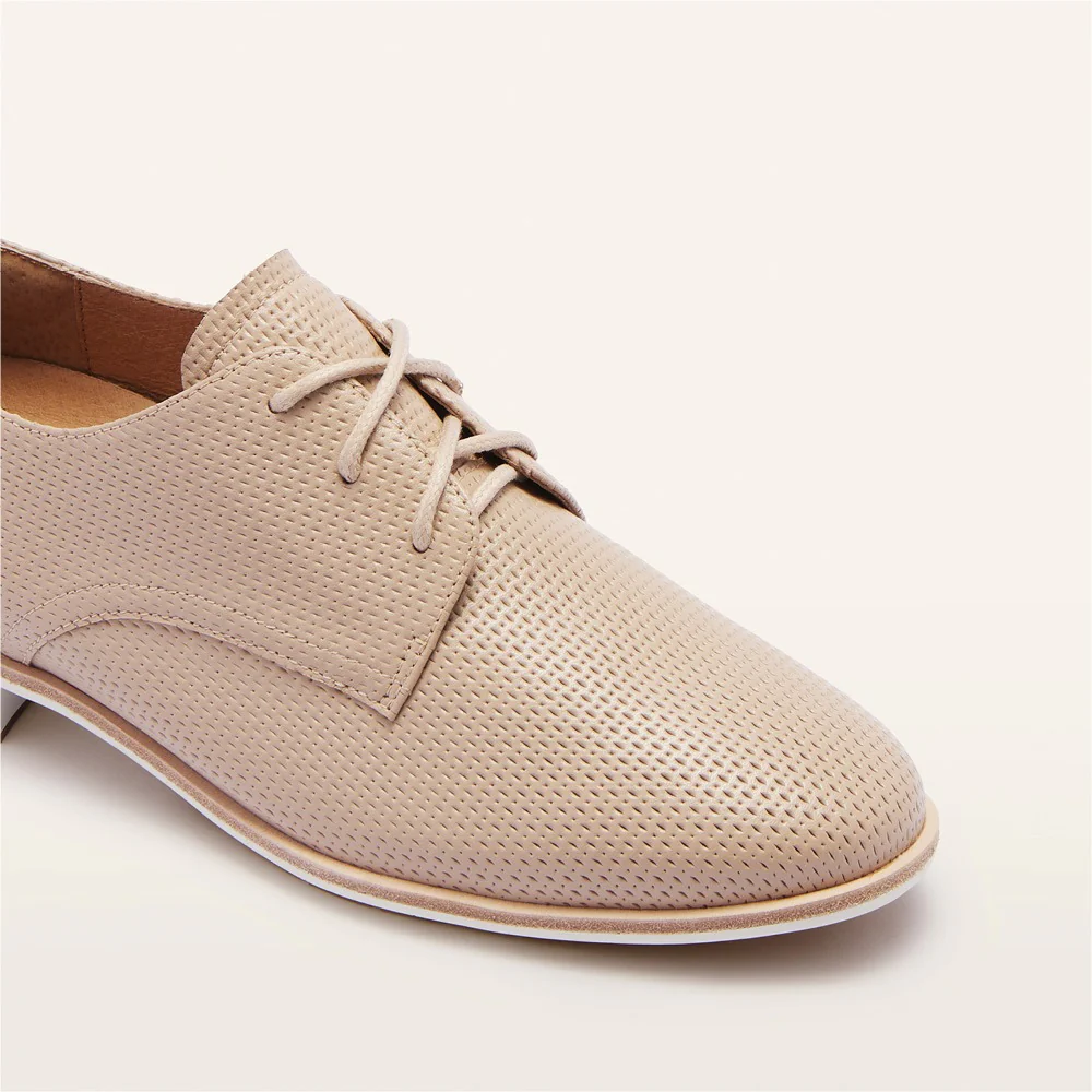 Olivia IV Warm Sand Punched