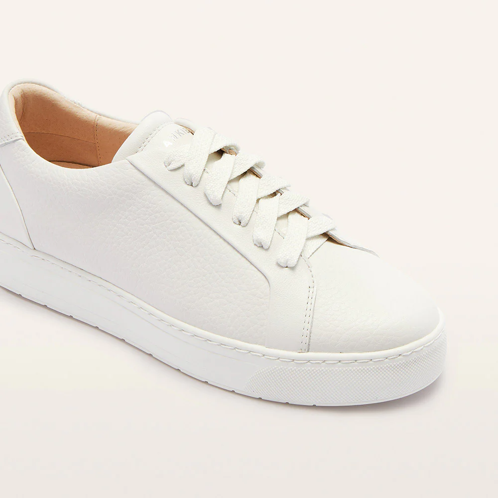 Mim V White Tumbled