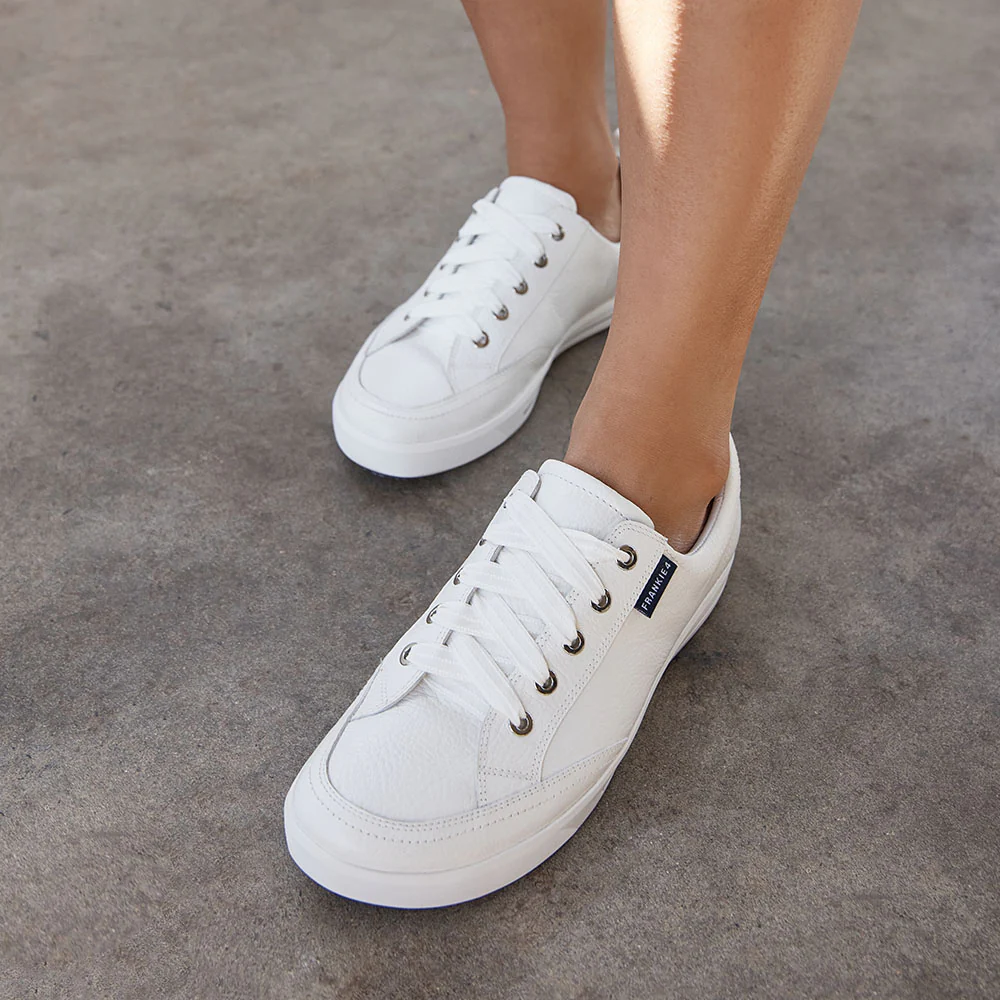 Ellie V White Tumbled