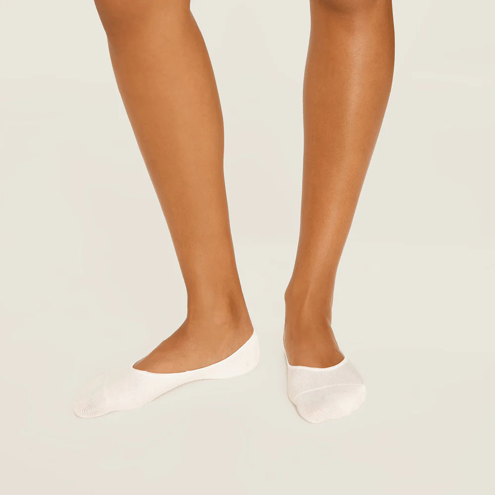 No-Show Adult White Bamboo 3 Pack