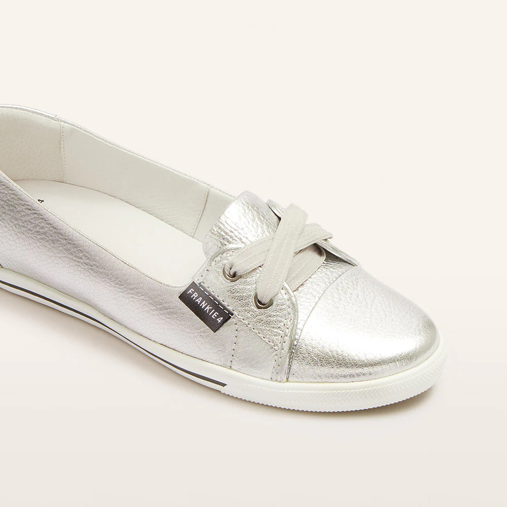 Hannah III Silver Tumbled