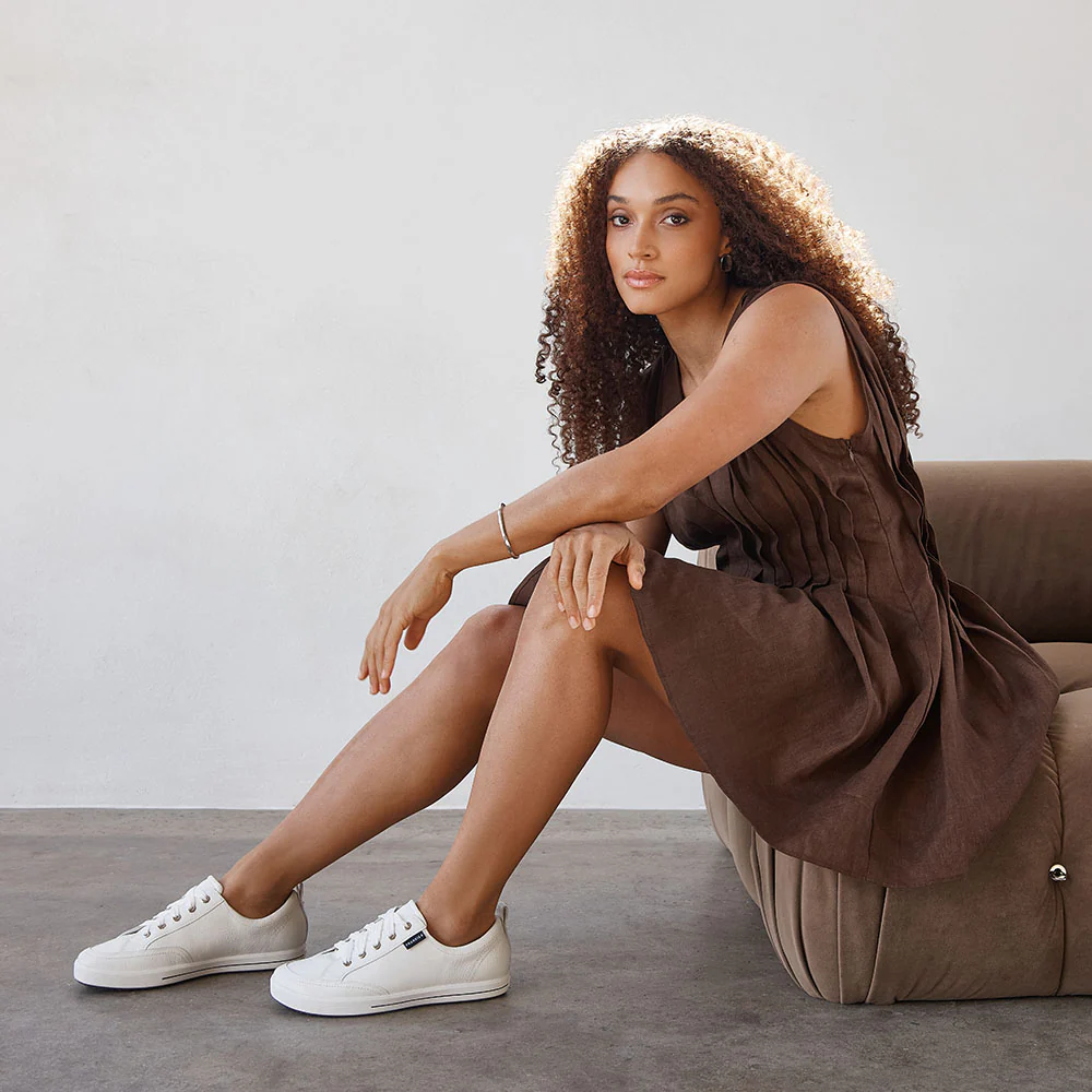 Ellie V White Tumbled