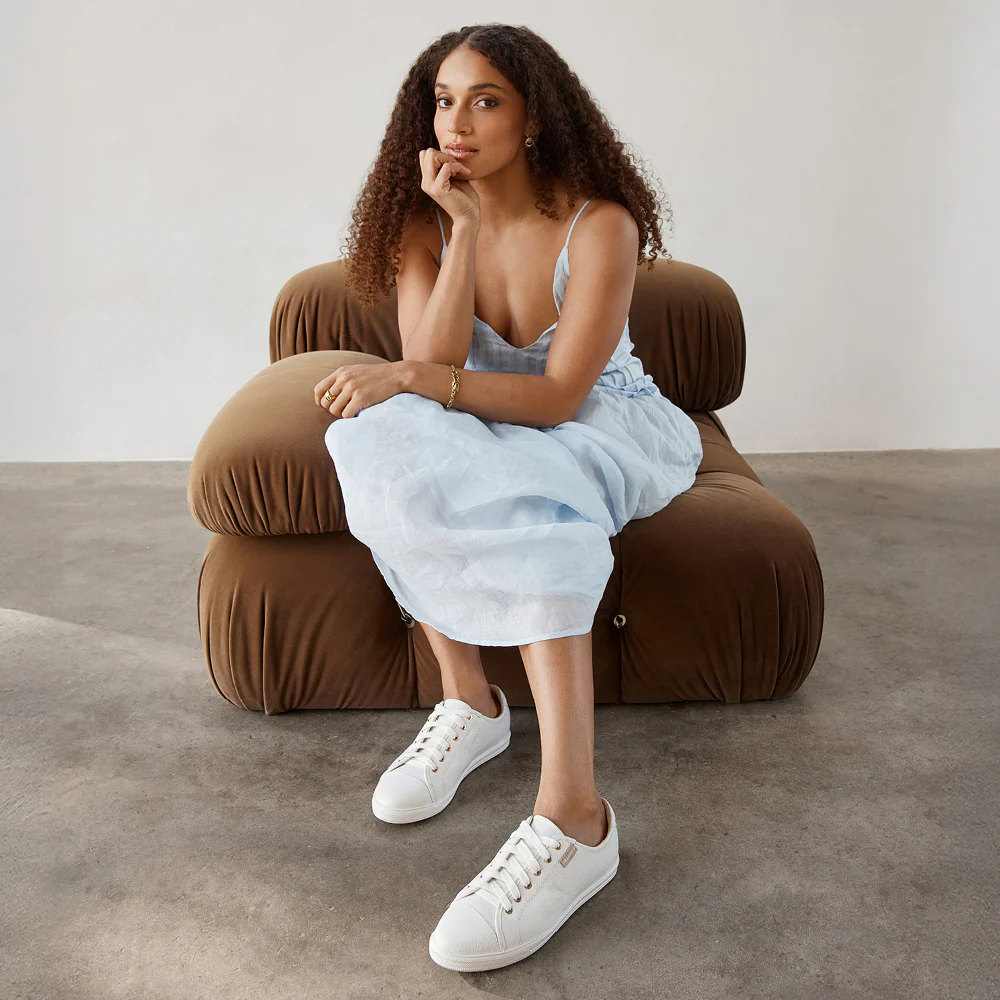 Nat III White Tumbled