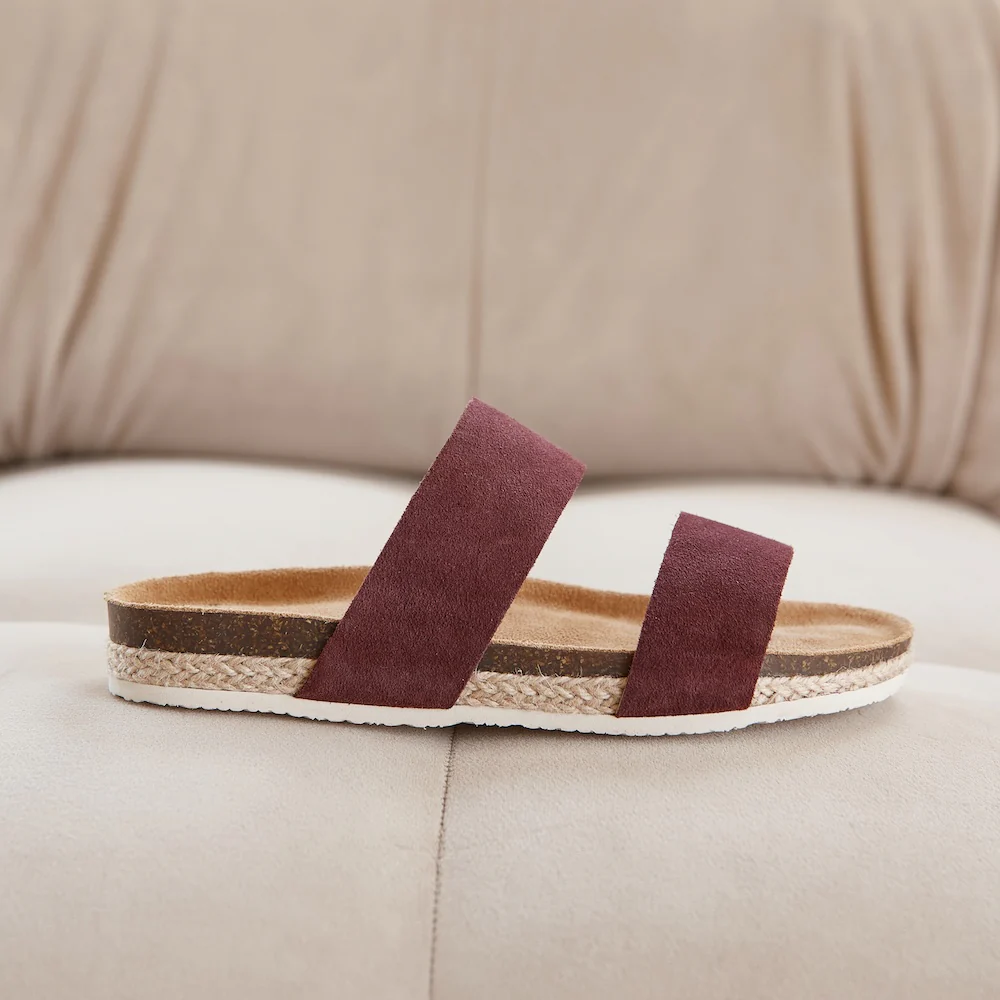 Maria III Cherry Suede