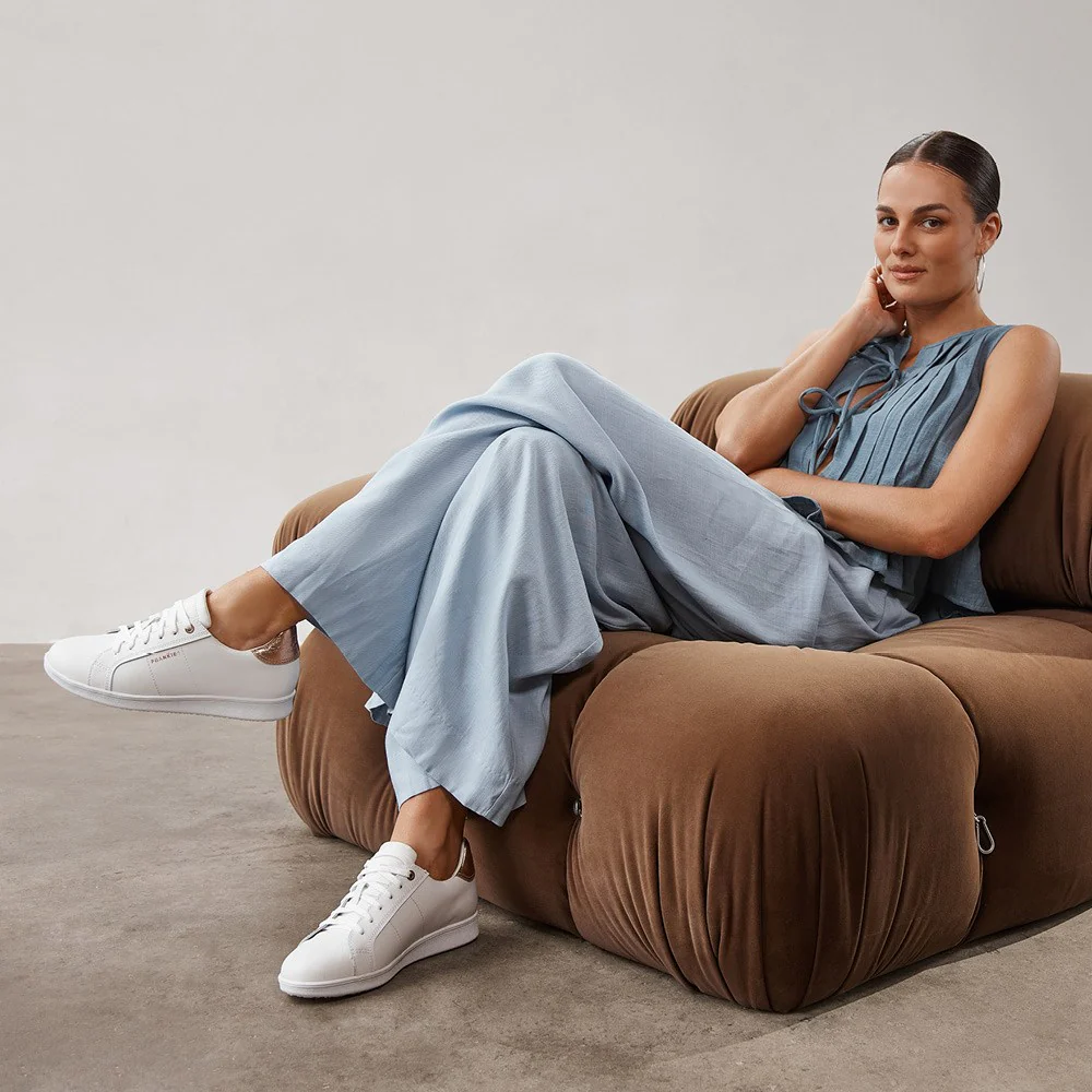 Jackie V White/Gold Grain