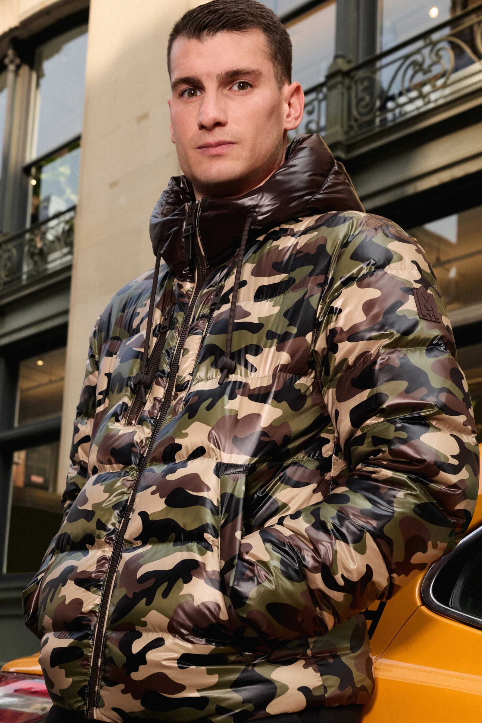 VICTOR-CAMO