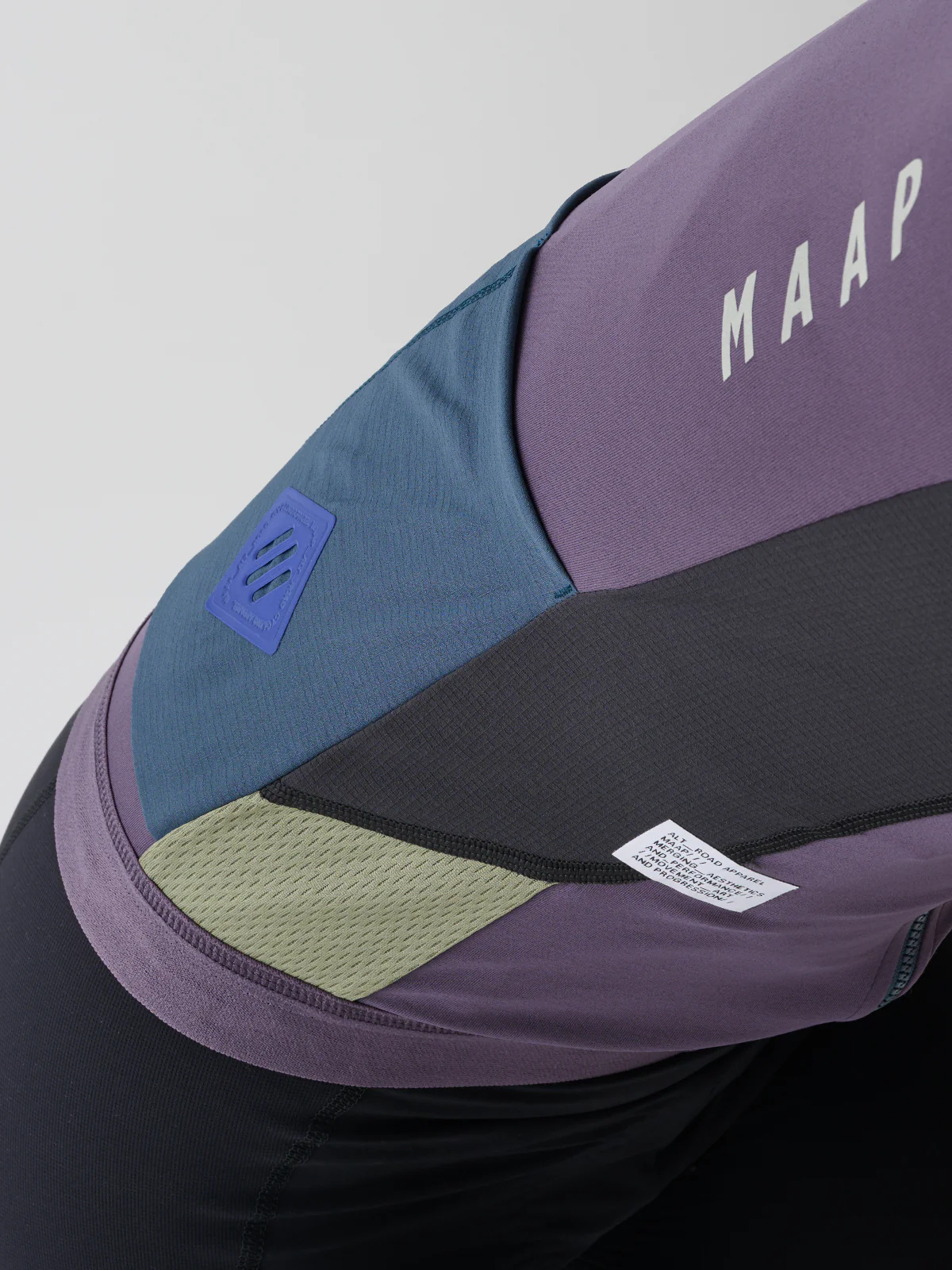 Women's Alt_Road™ Jersey