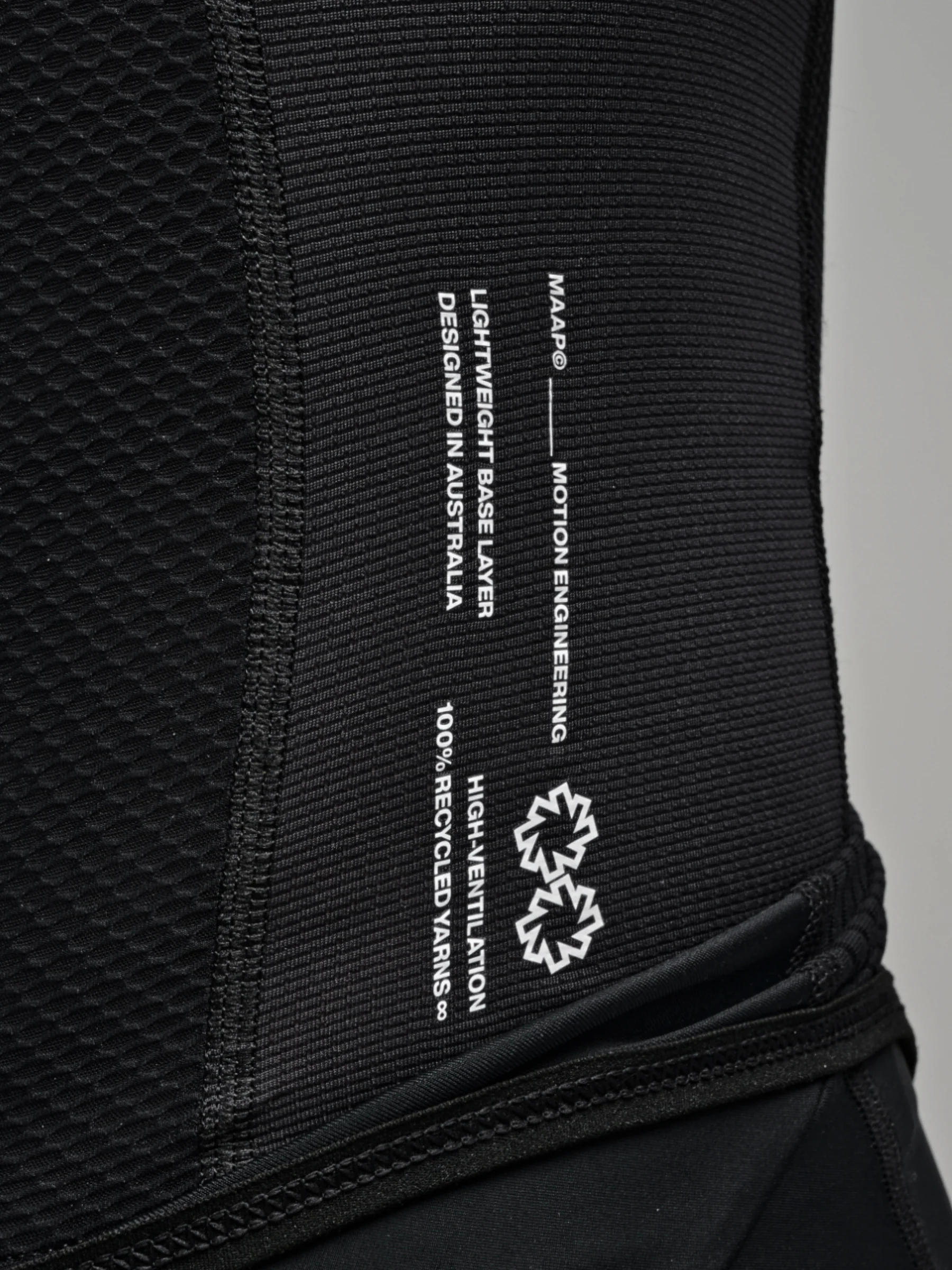 Women's Team Mesh Base Layer