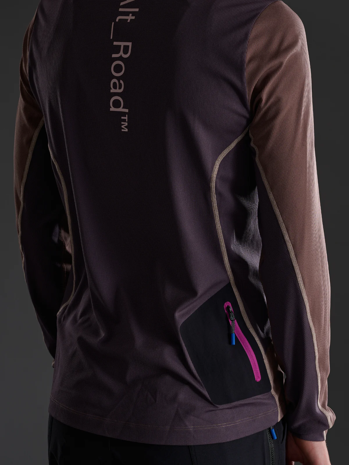 Women's Alt_Road™ Tech LS Tee