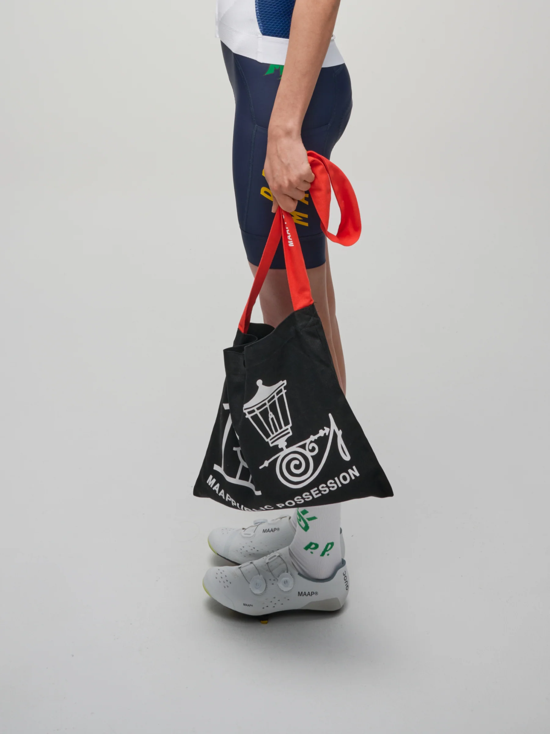 MAAP + Public Possession Musette