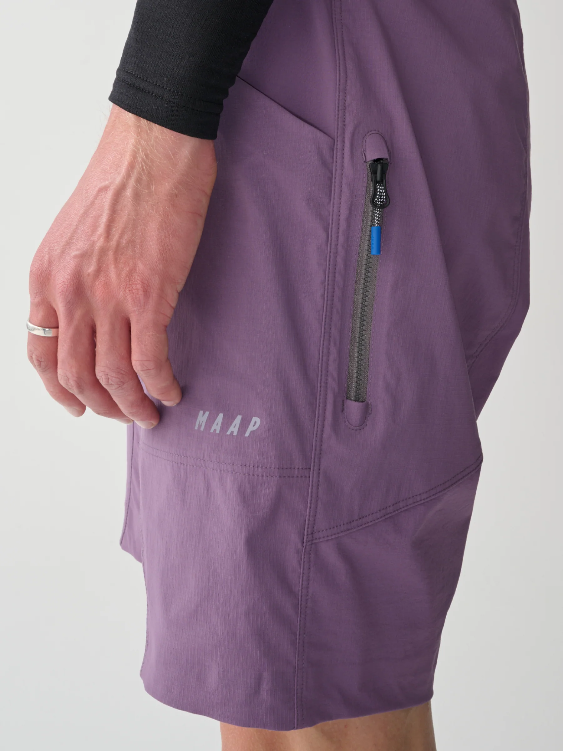 Alt_Road™ Overshort