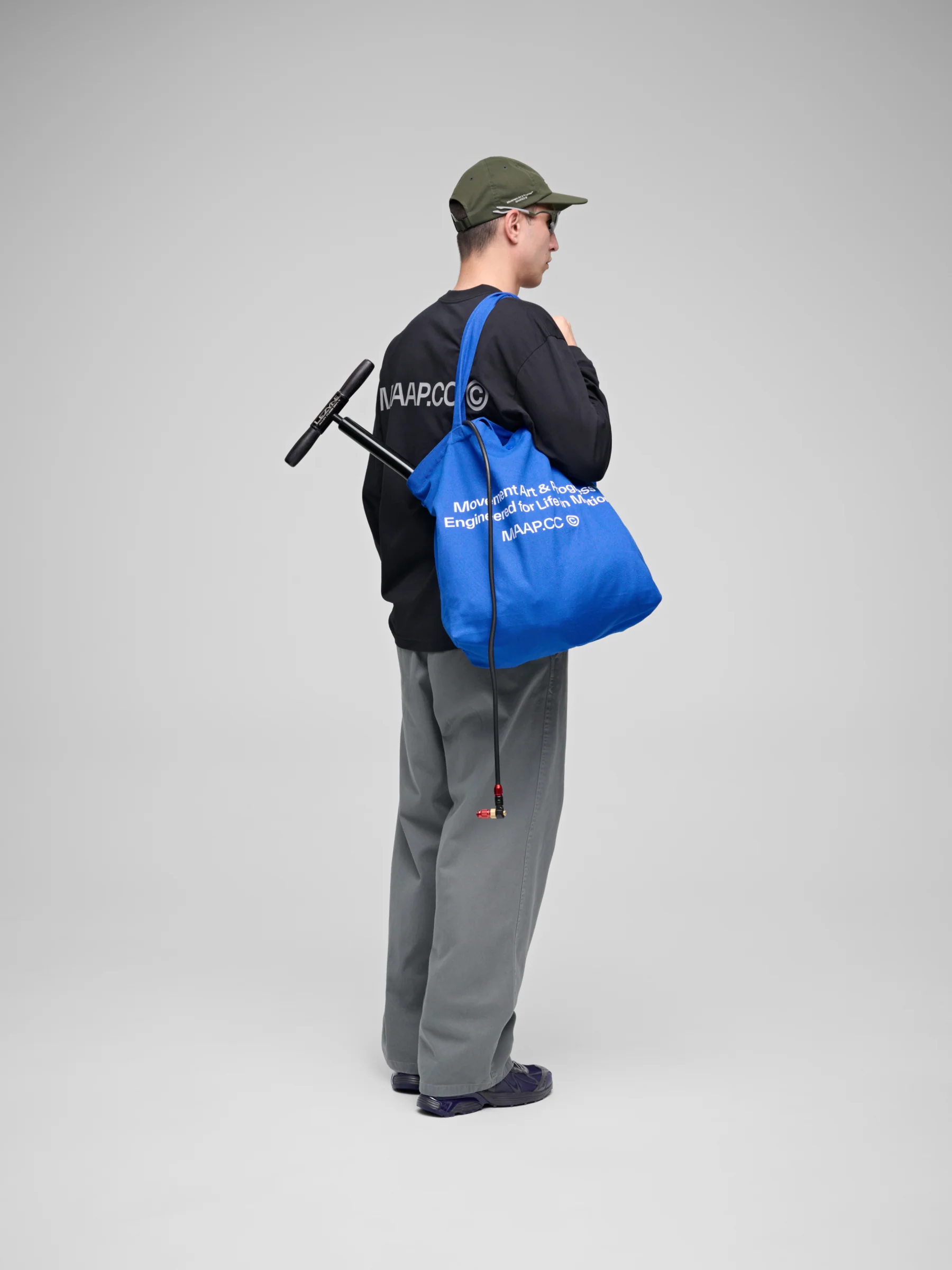 Essentials CC LS Tee