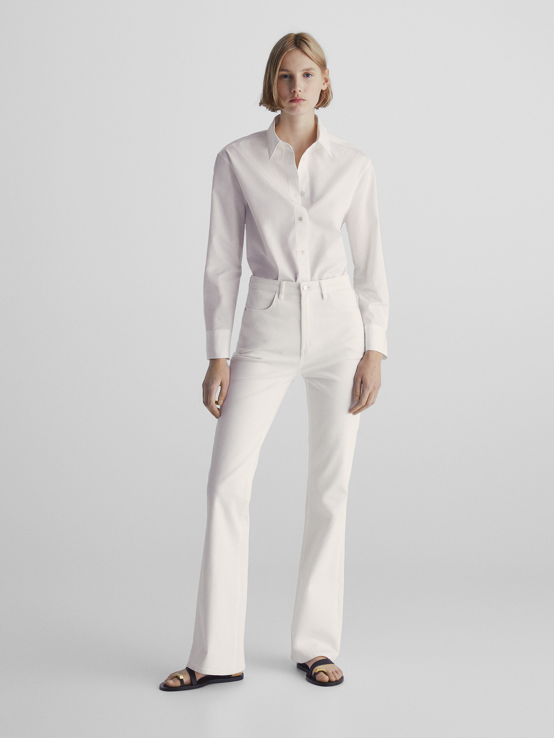 Pantalón vaquero tiro alto skinny flare - CRUDO