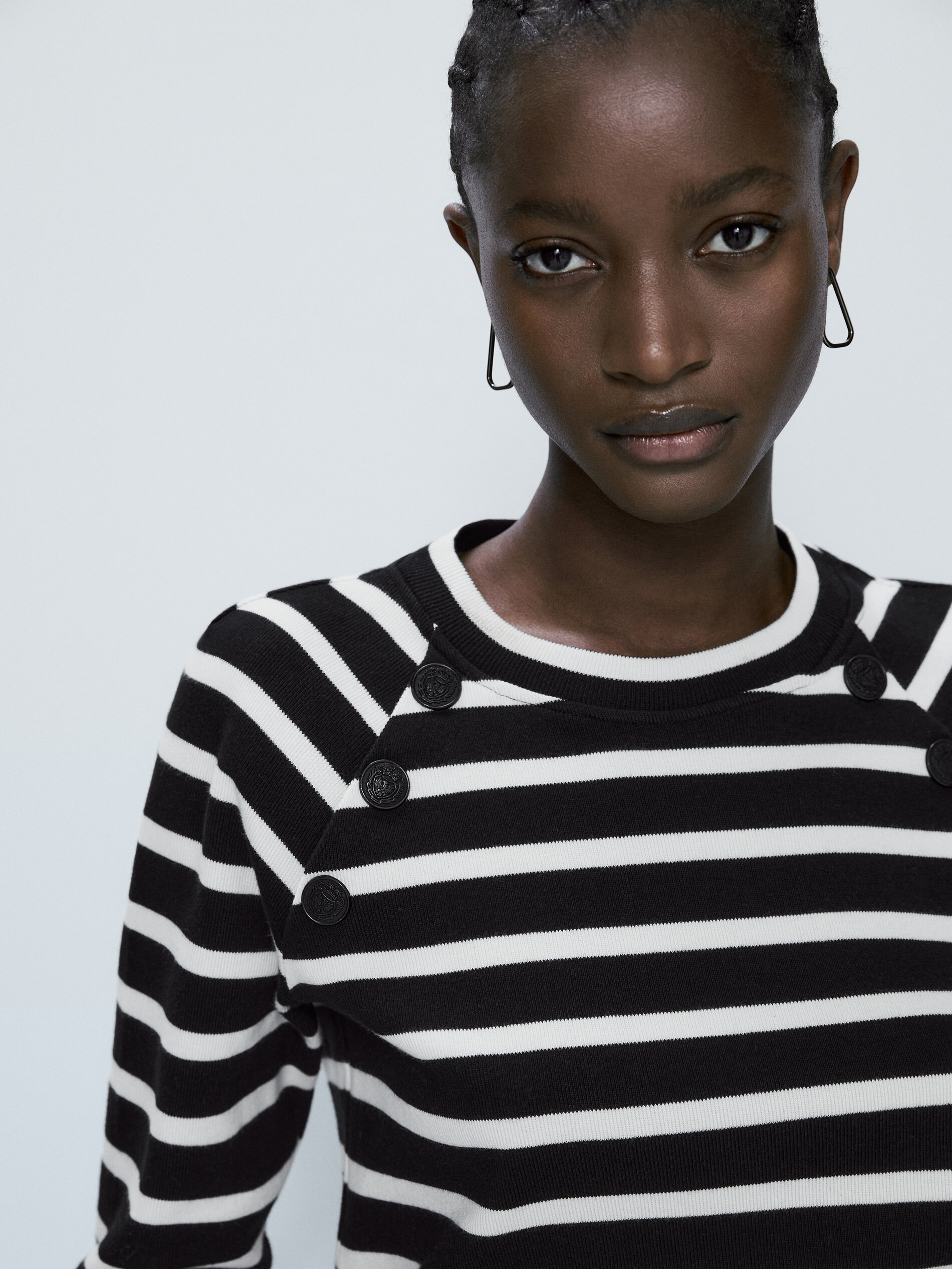 Sudadera rayas detalle botones - NEGRO