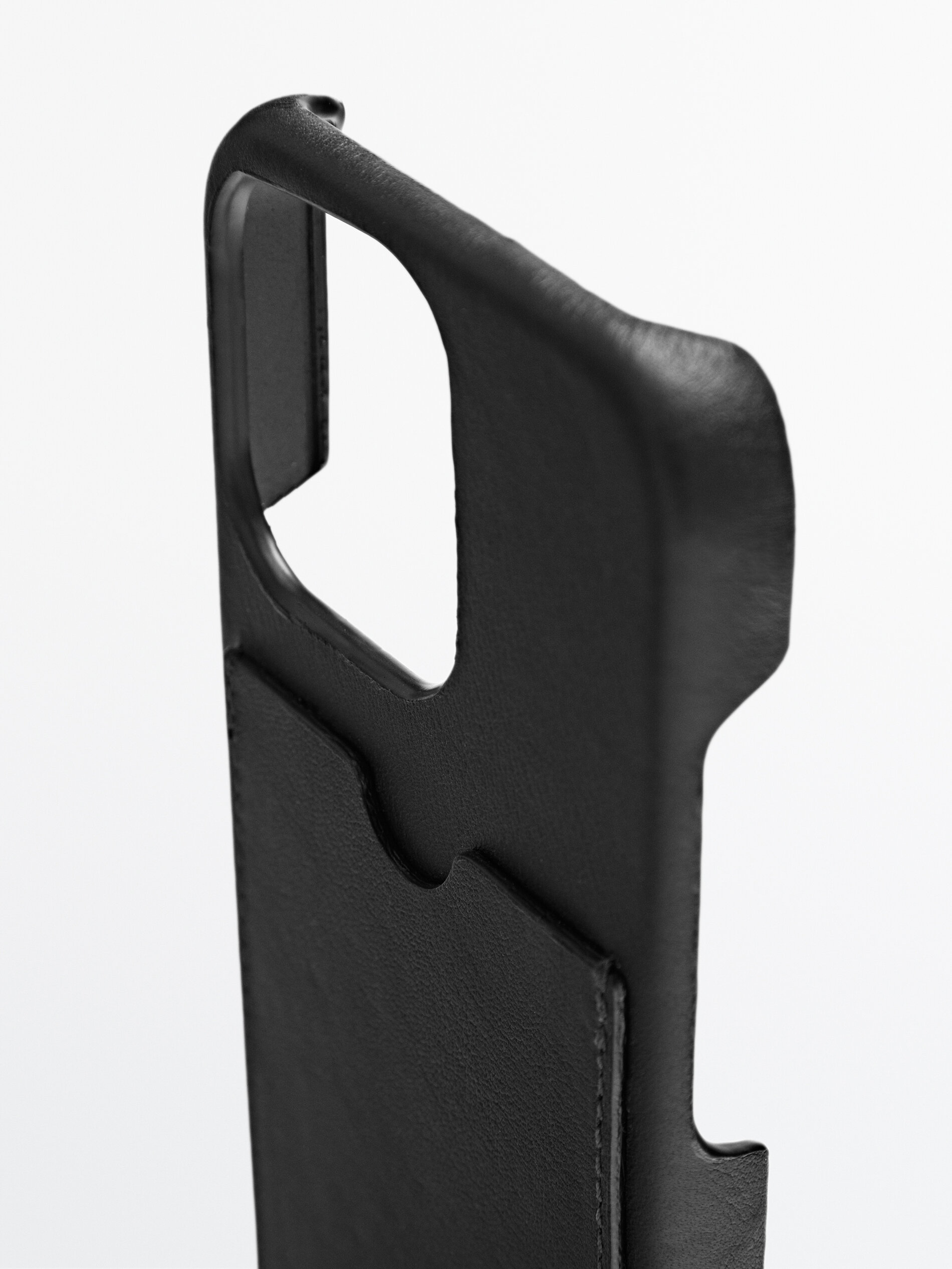 Funda iphone 13 pro piel con tarjetero - NEGRO