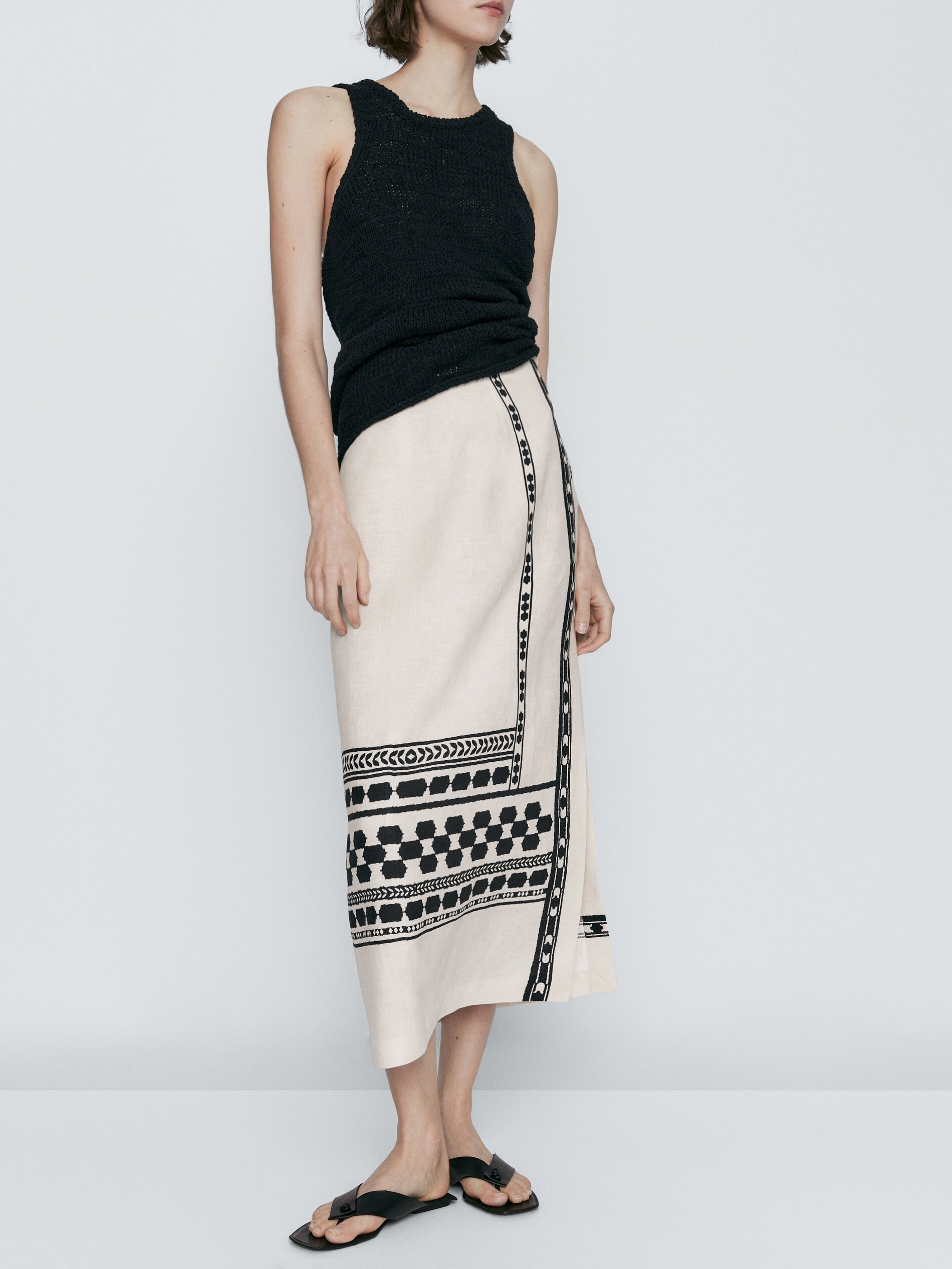 Falda midi abertura detalle cenefa - BLANCO