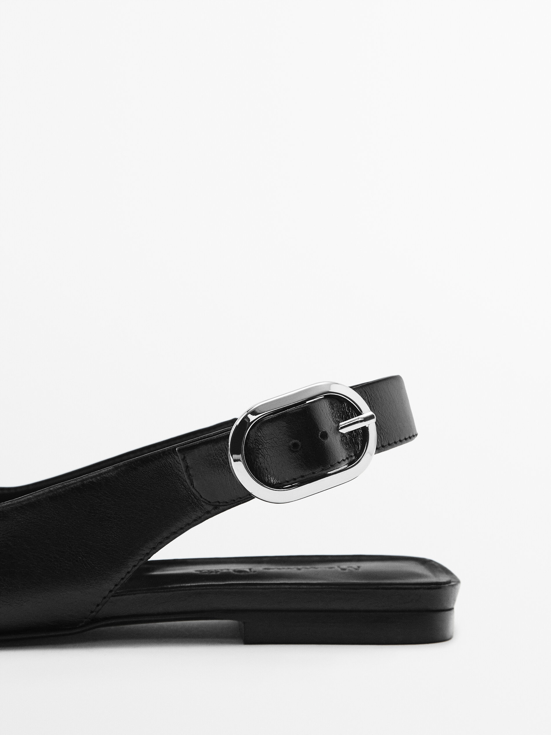 Zapato plano piel destalonado - NEGRO