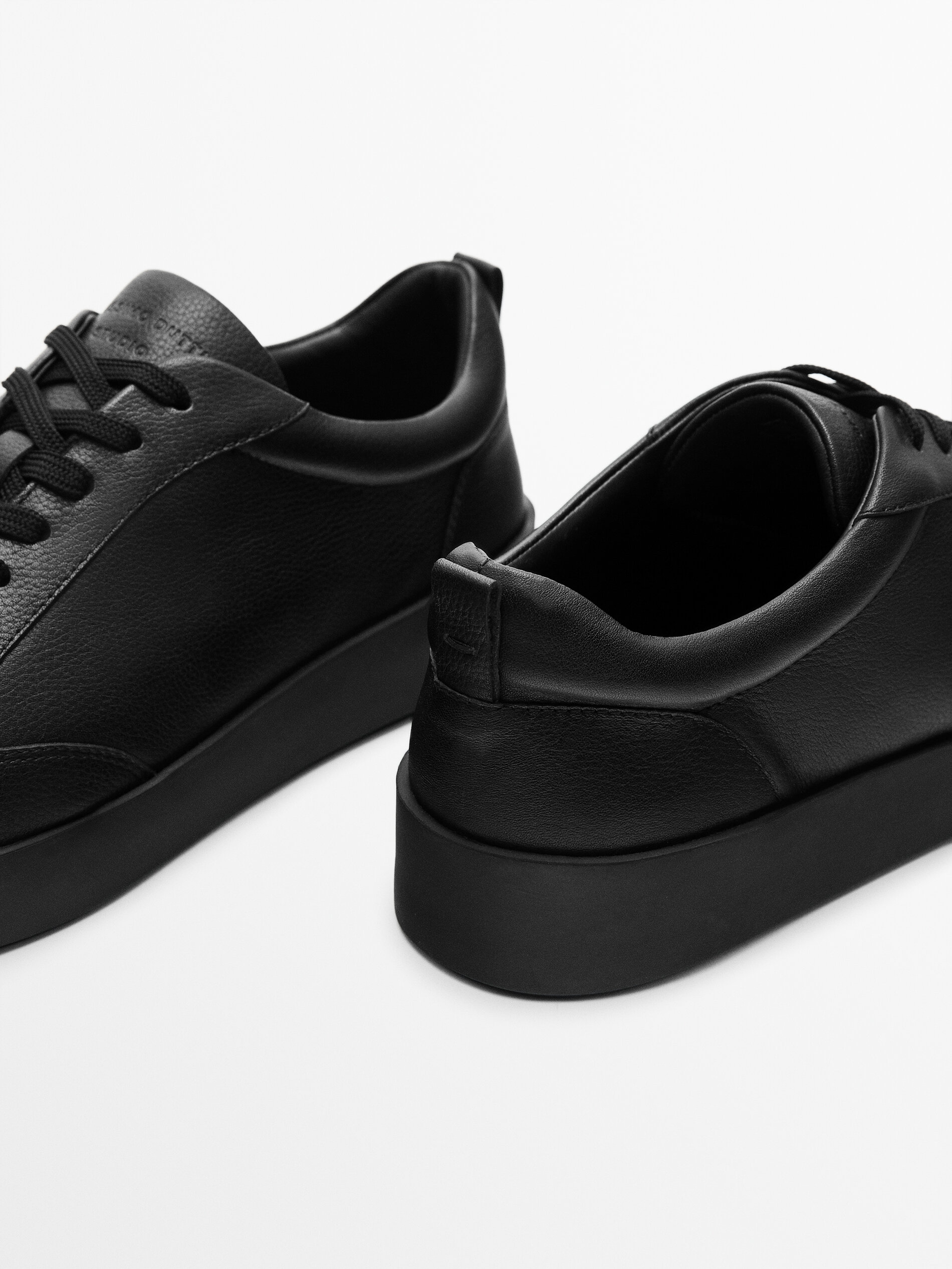 Deportivo piel napa - Studio - NEGRO