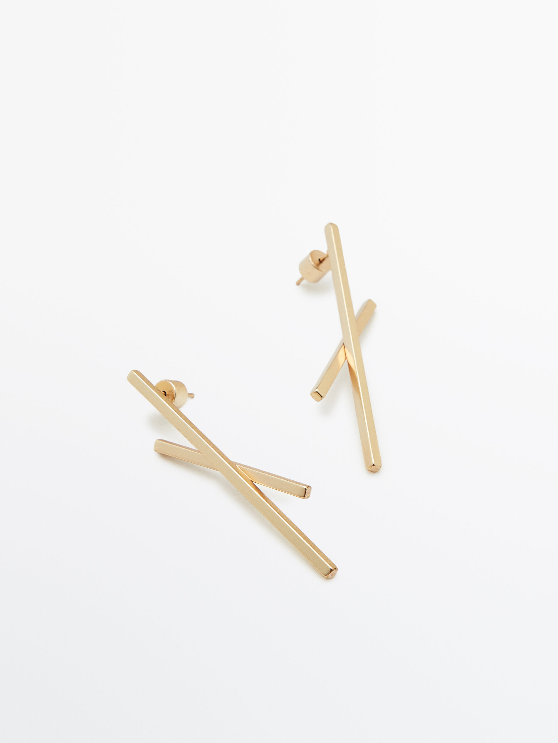 Pendientes asimétricos baño oro - ORO