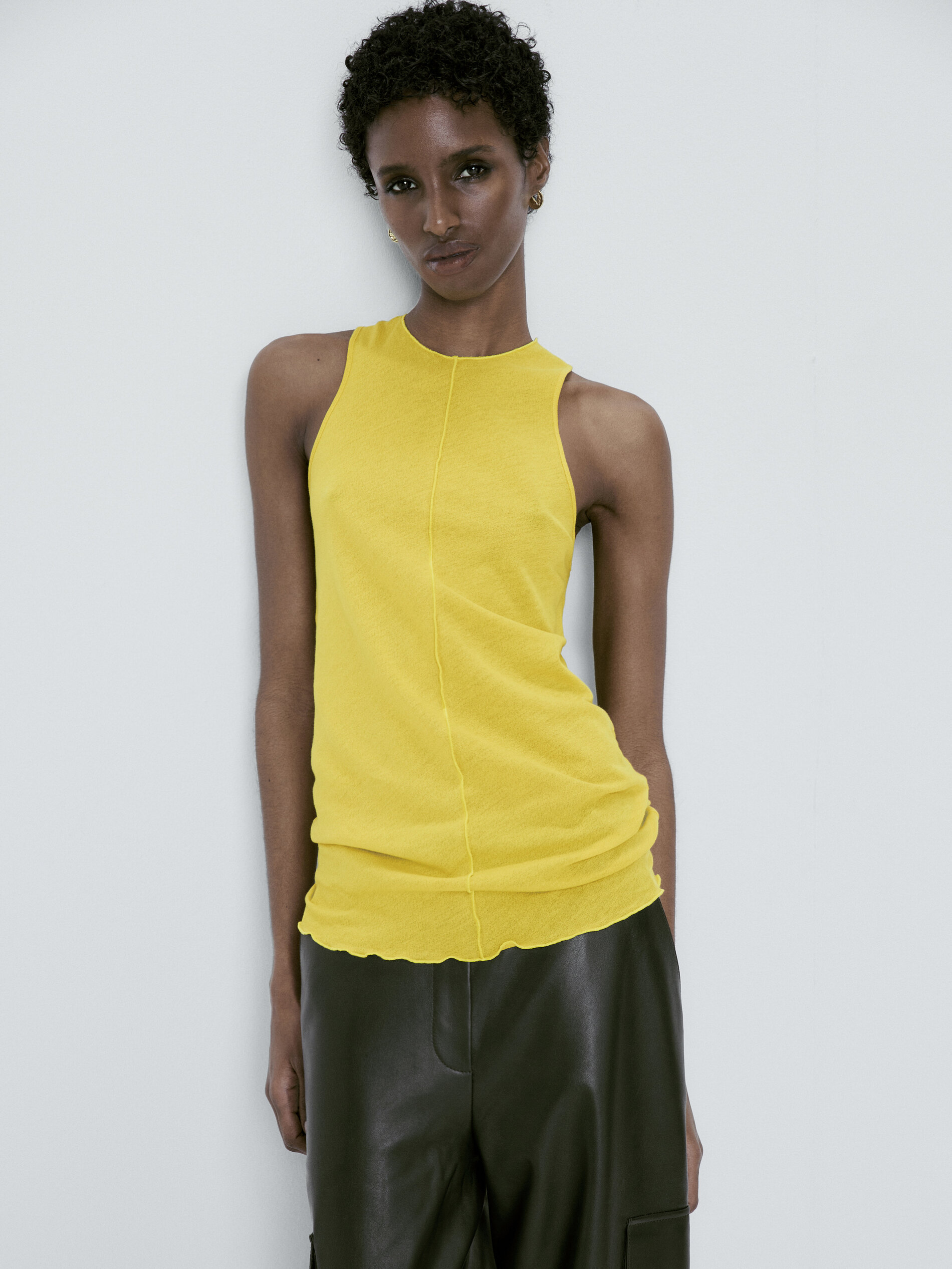 Camiseta sin mangas crepe nervio central - LIMA