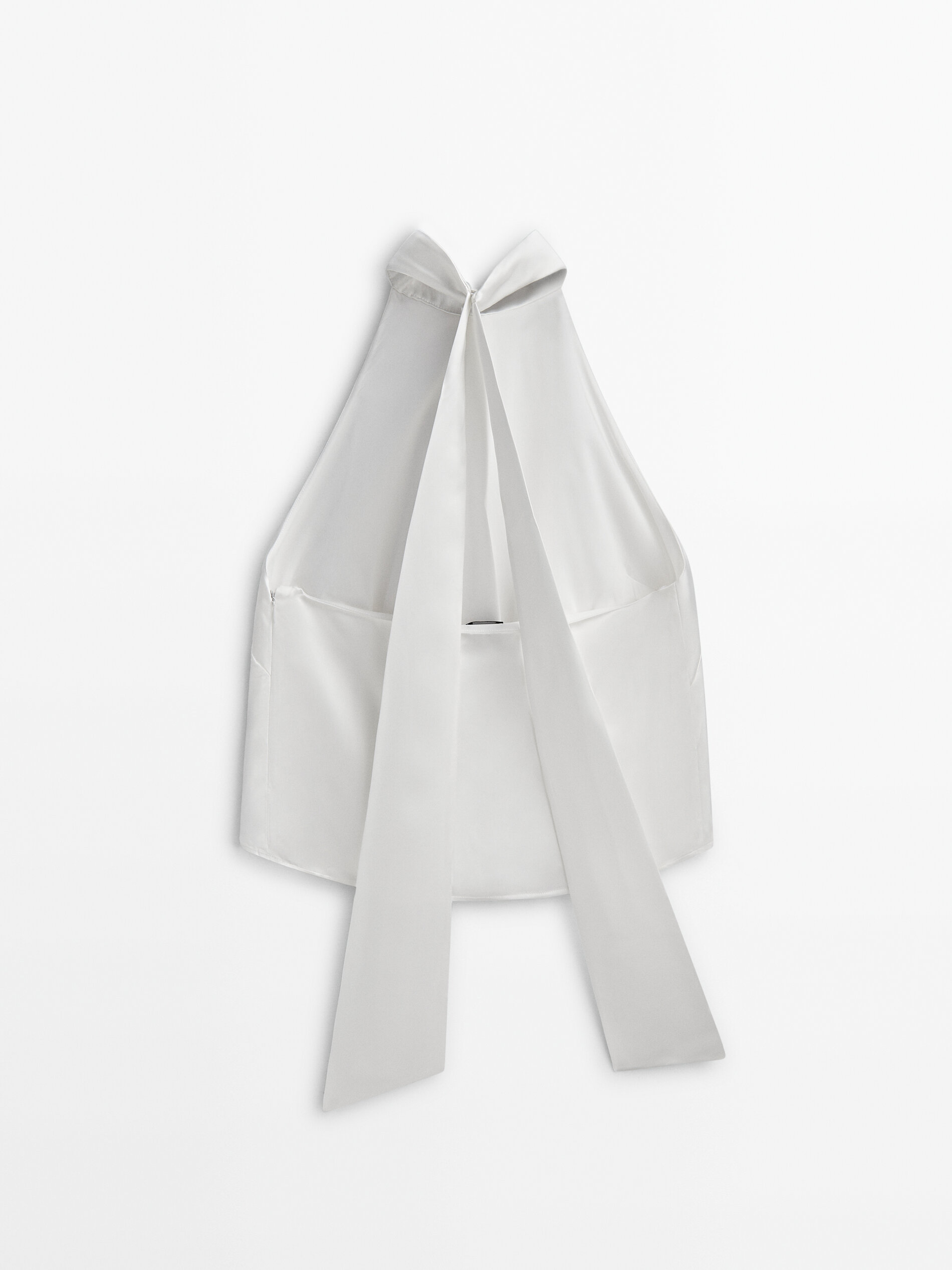 Top halter satinado -Studio - CRUDO