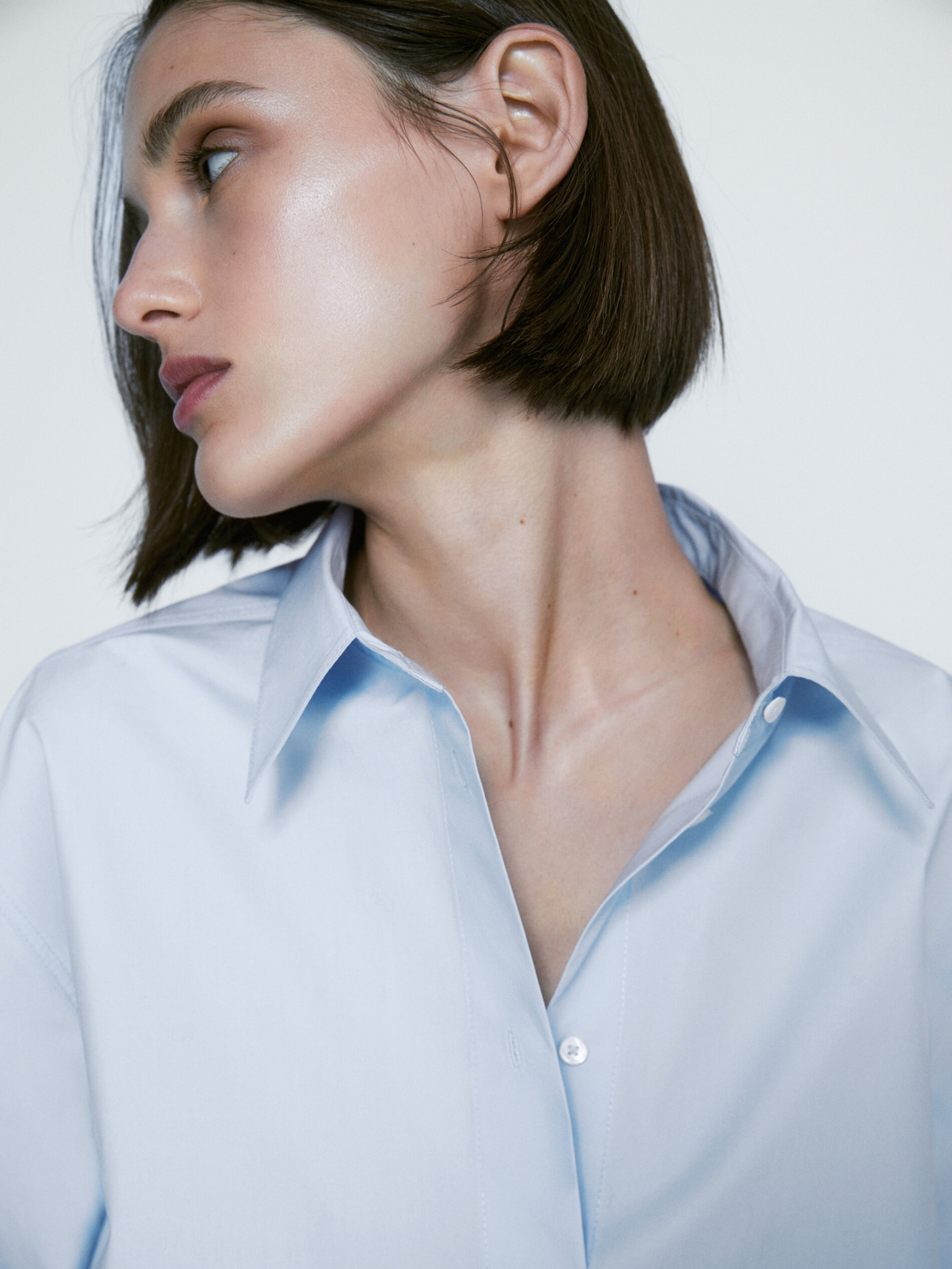 Camisa popelín detalle costuras - CELESTE