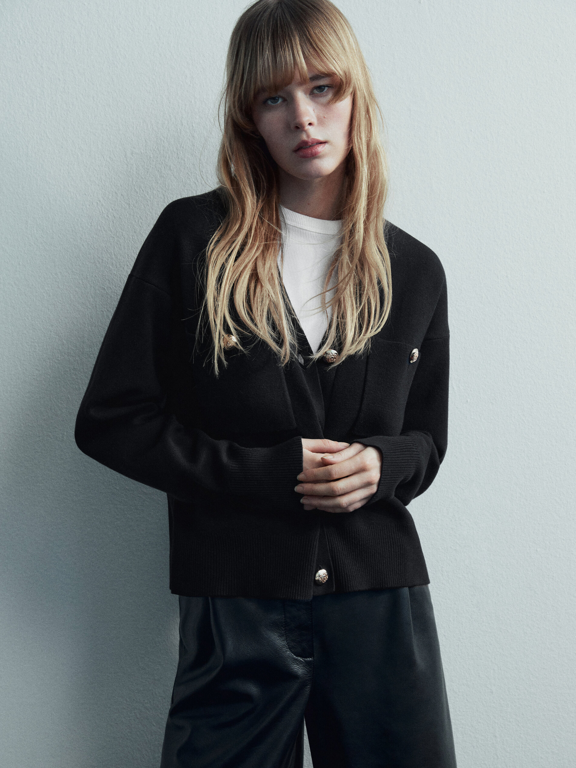 Cárdigan de punto con botones y bolsillos - MARINO OSCURO