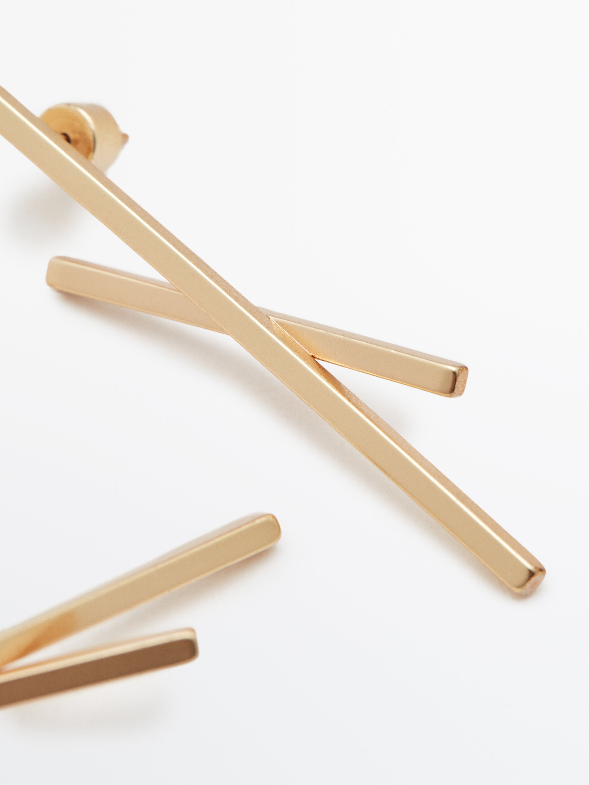 Pendientes asimétricos baño oro - ORO