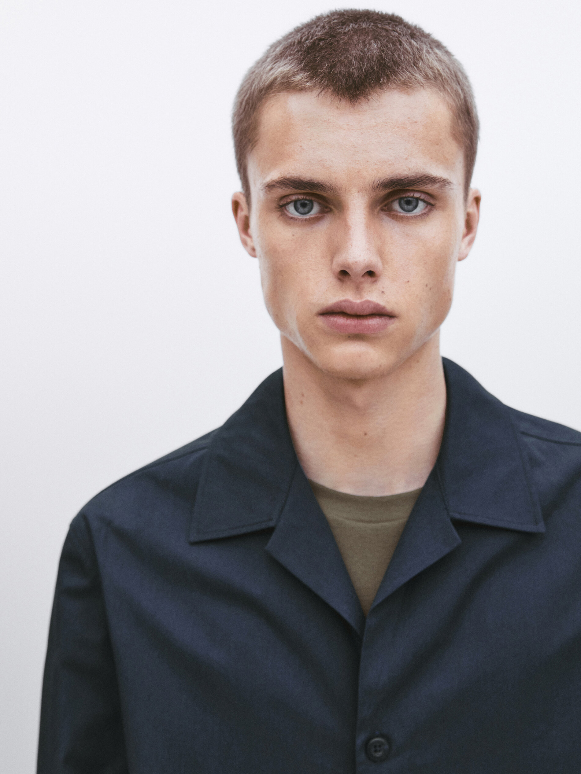 Sobrecamisa algodón bolsillos -Studio - PETRÓLEO DELAVADO