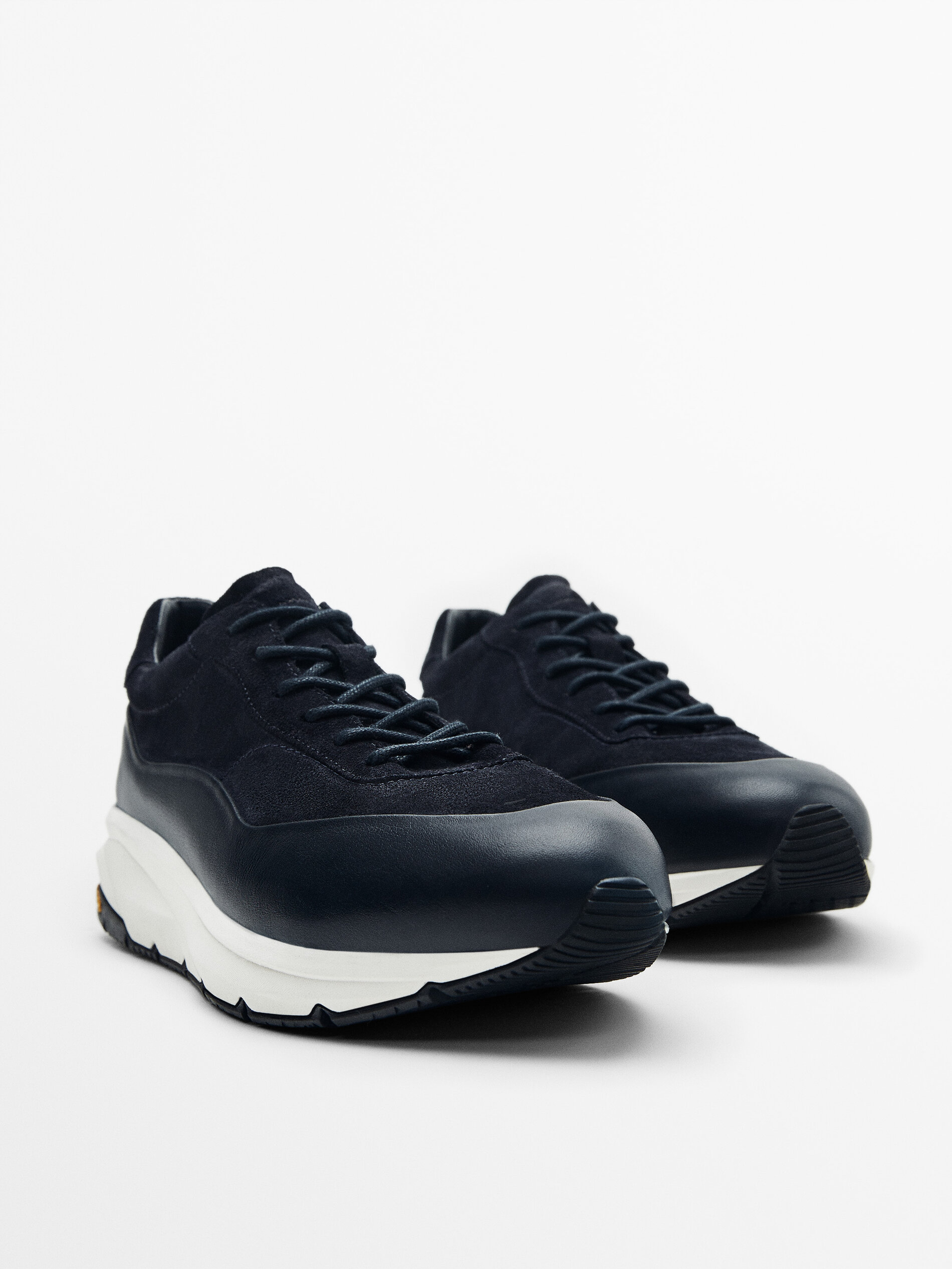 DEPORTIVO AZUL PISO VIBRAM - AZUL