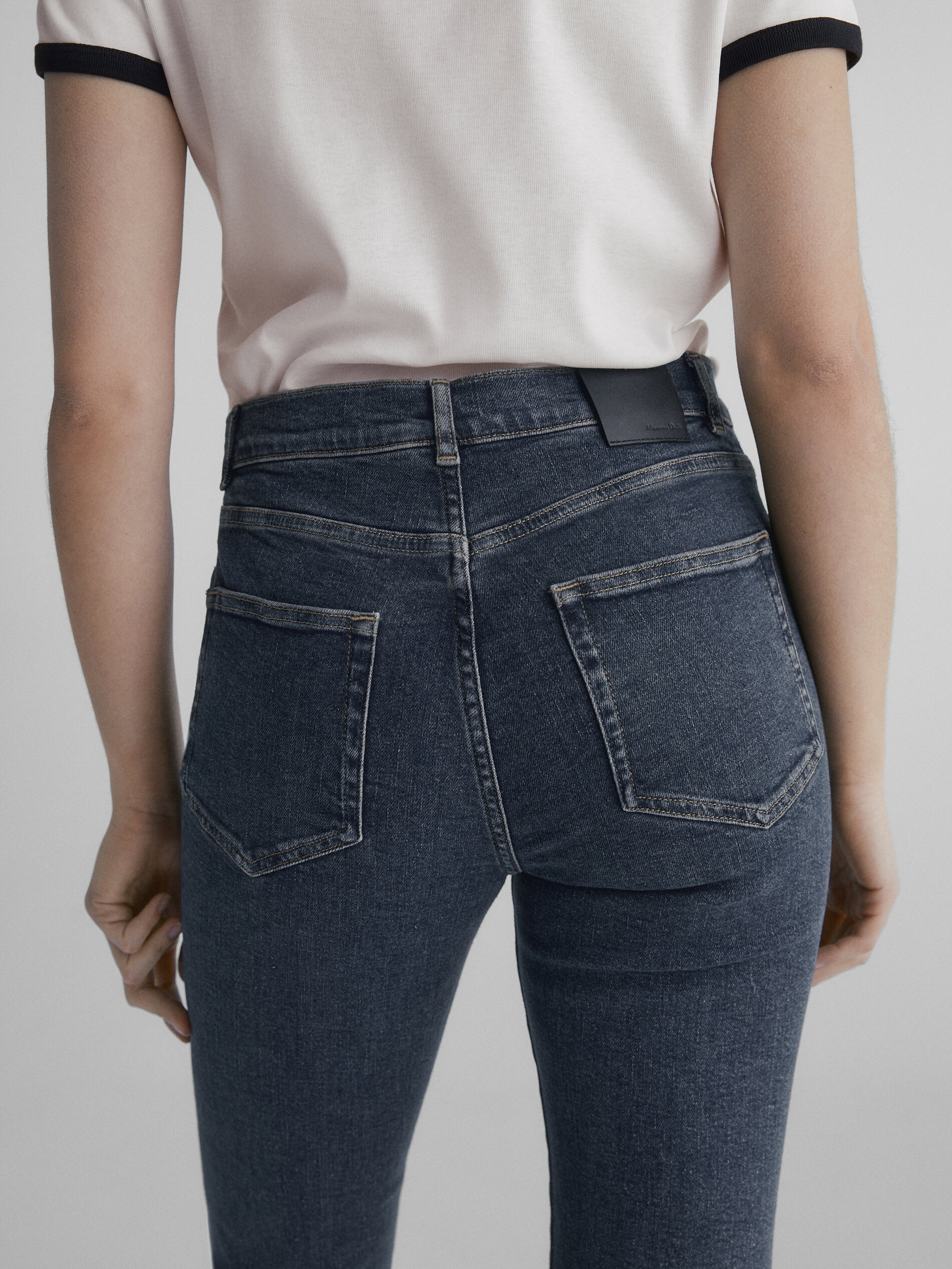 Pantalón vaquero tiro alto recto stretch - AZUL MEDIO