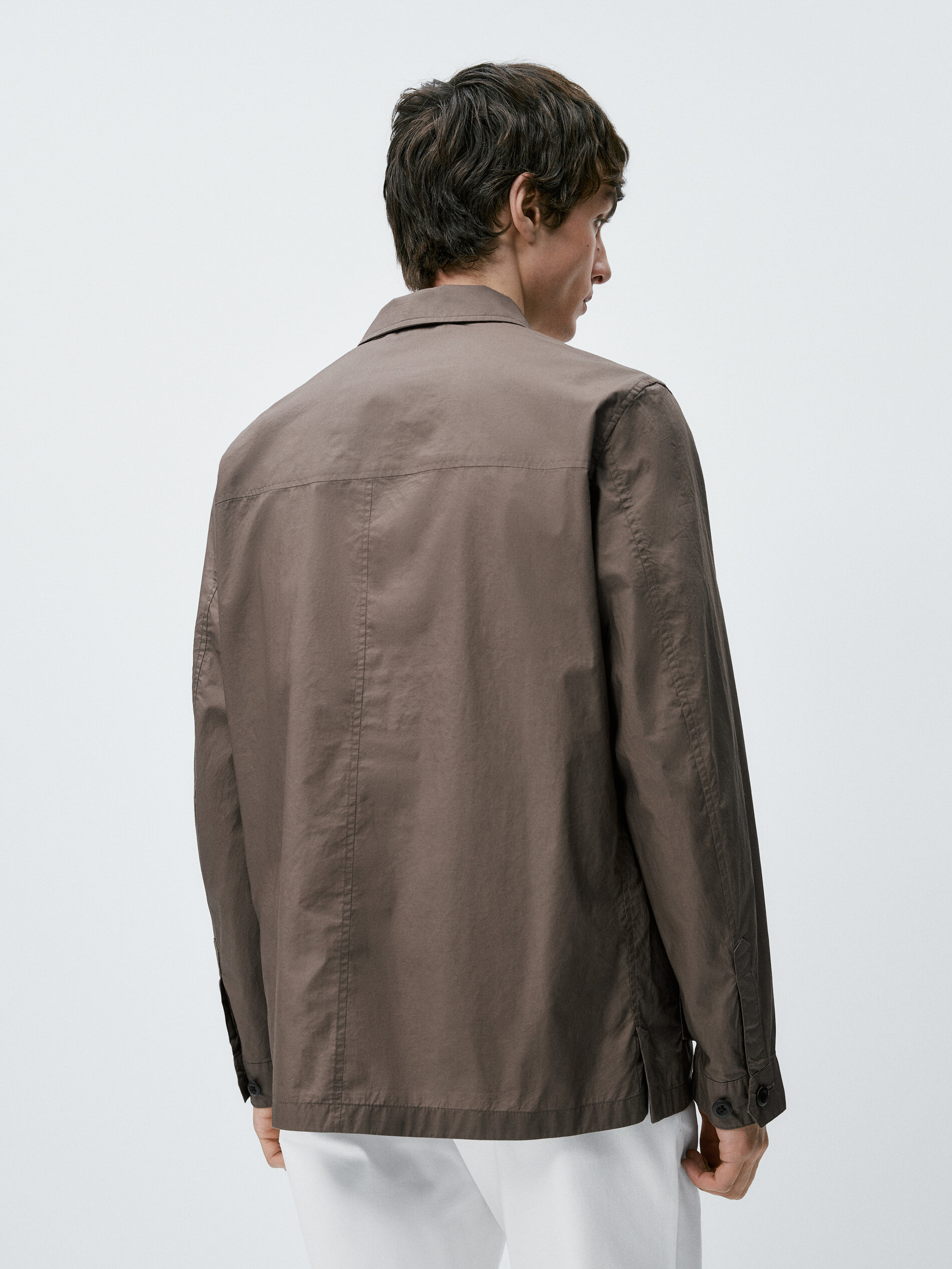 Sobrecamisa técnica bolsillos - MARRÓN