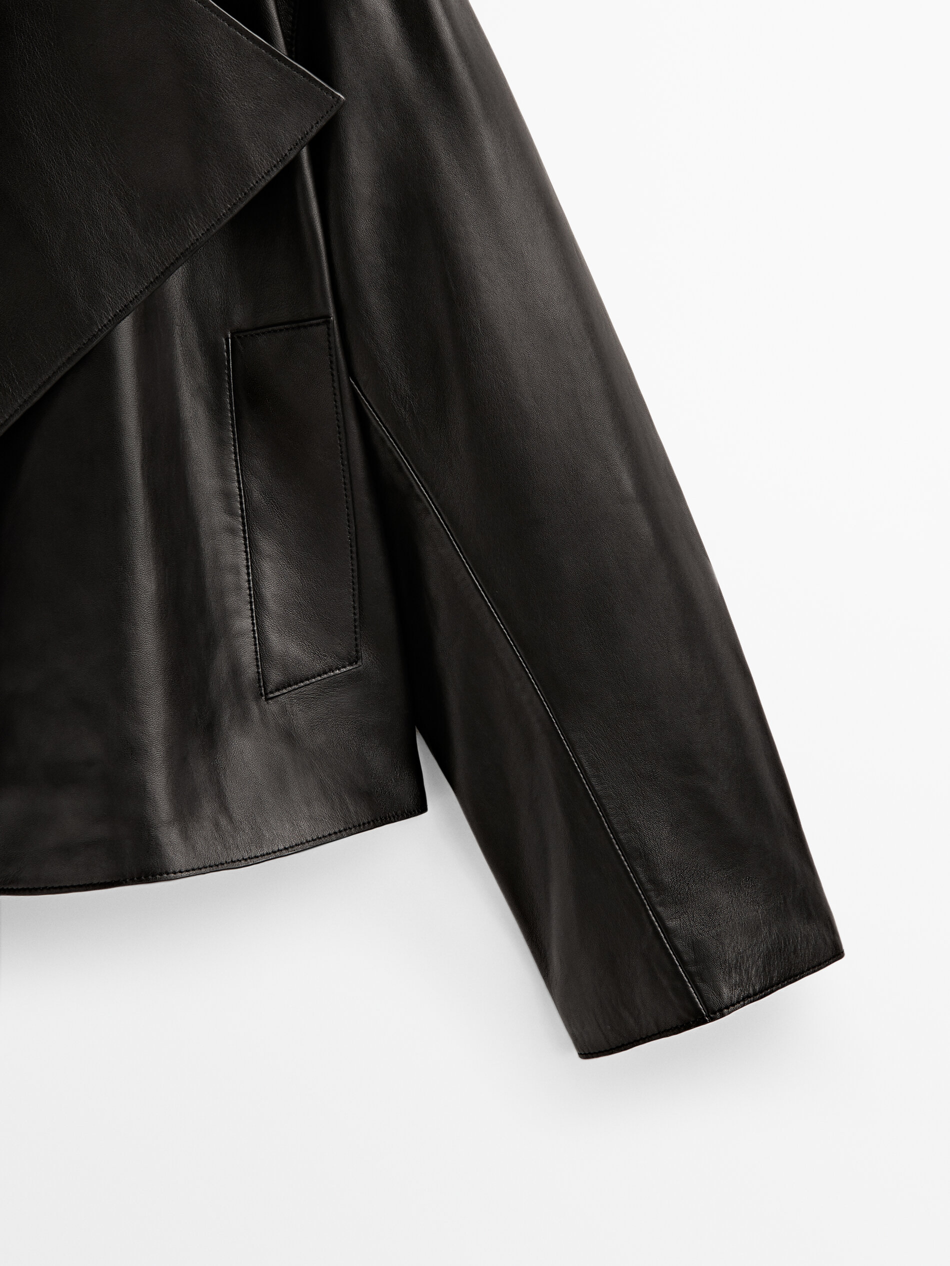 Cazadora piel napa maxi cuello - NEGRO