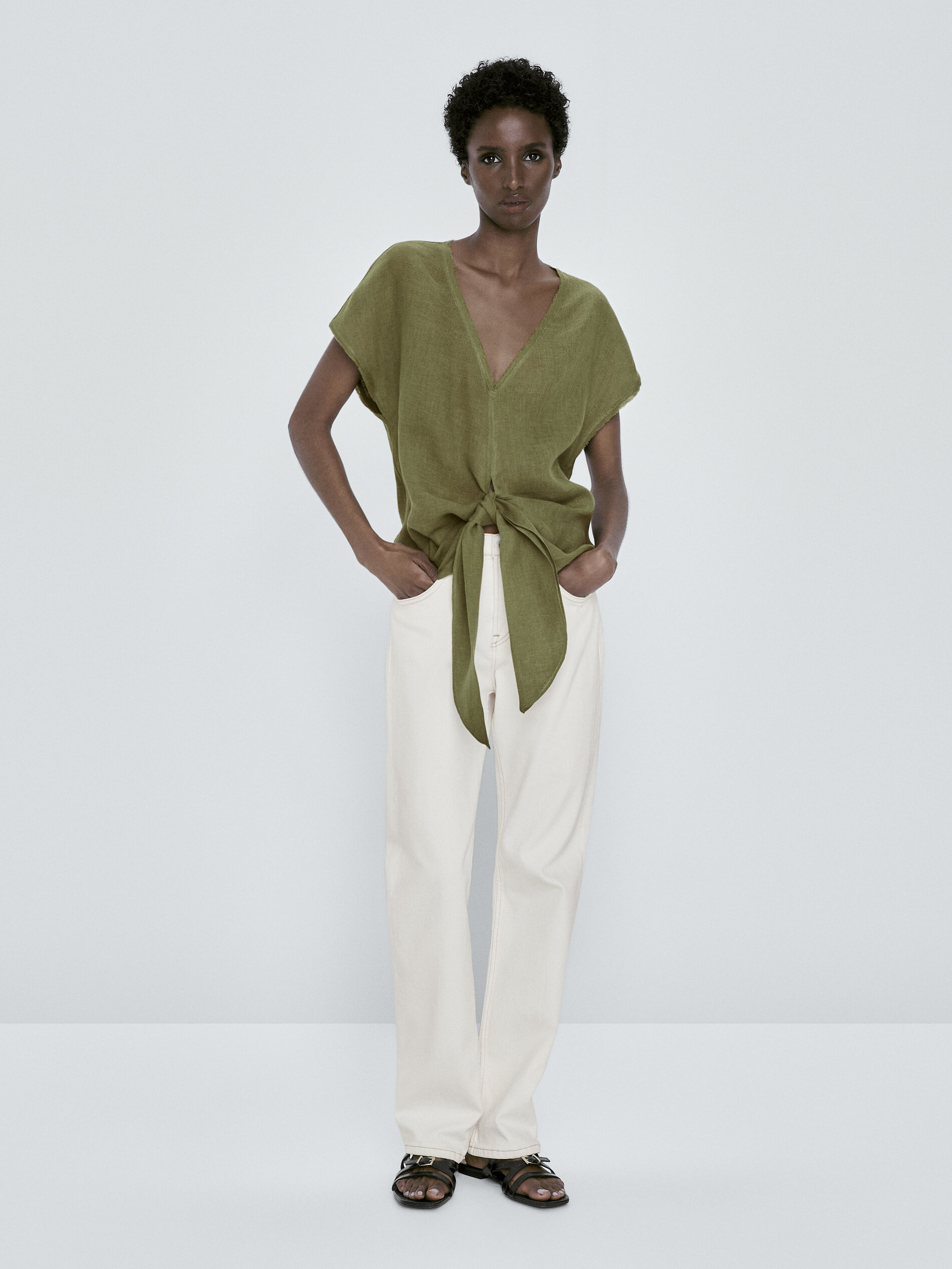 Camiseta mezcla lino nudo frontal - KAKI CLARO